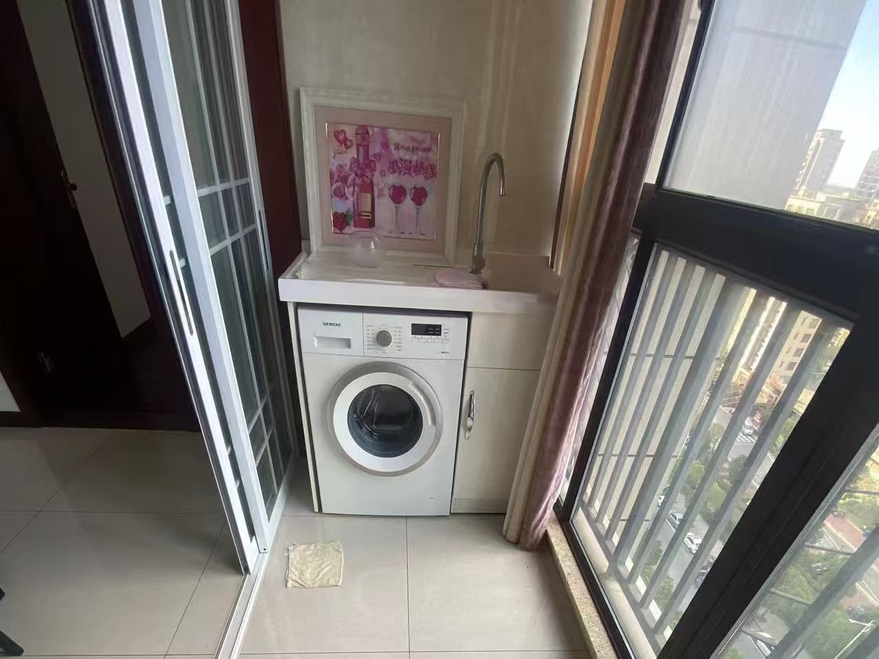 水榭花城 3室2厅2卫 128m&sup2;