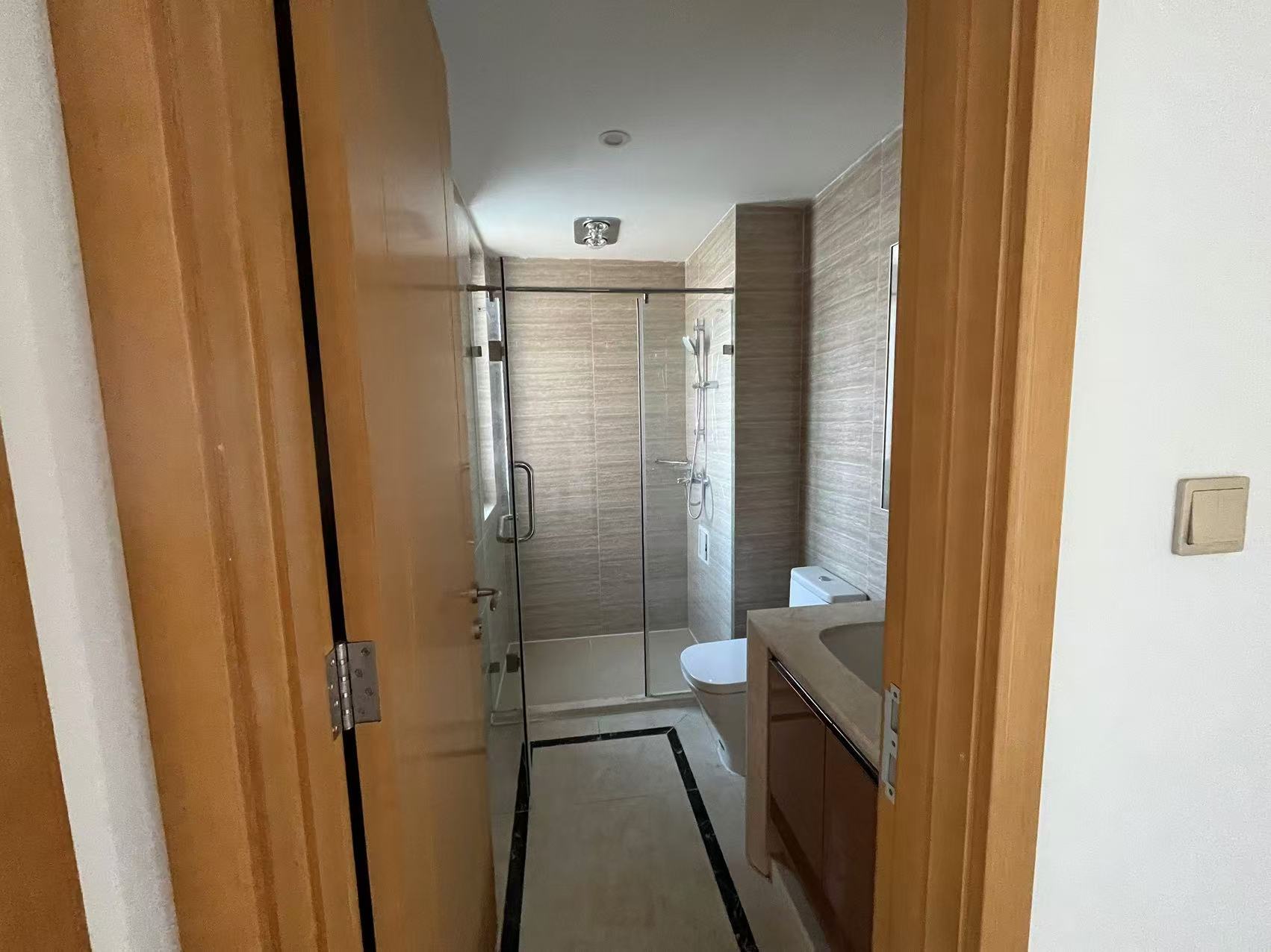富力院士廷 3室2厅2卫 137m&sup2;