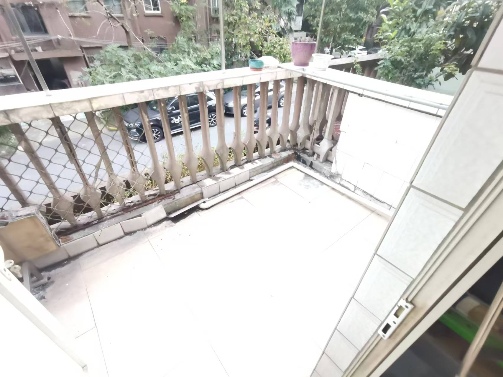 花园角 1室1厅1卫 67m&sup2;