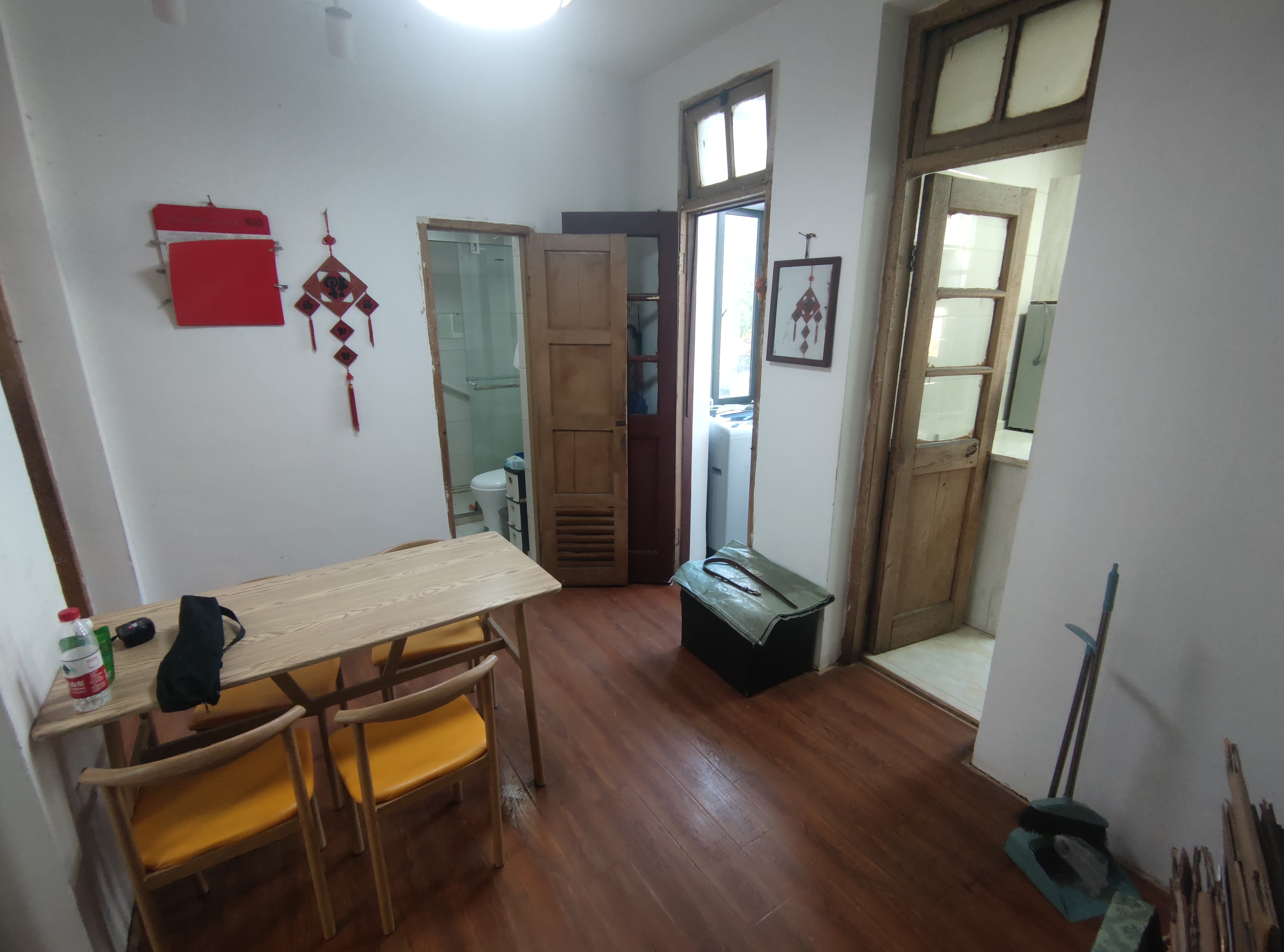 易家桥新村 2室1厅1卫 70.00m²