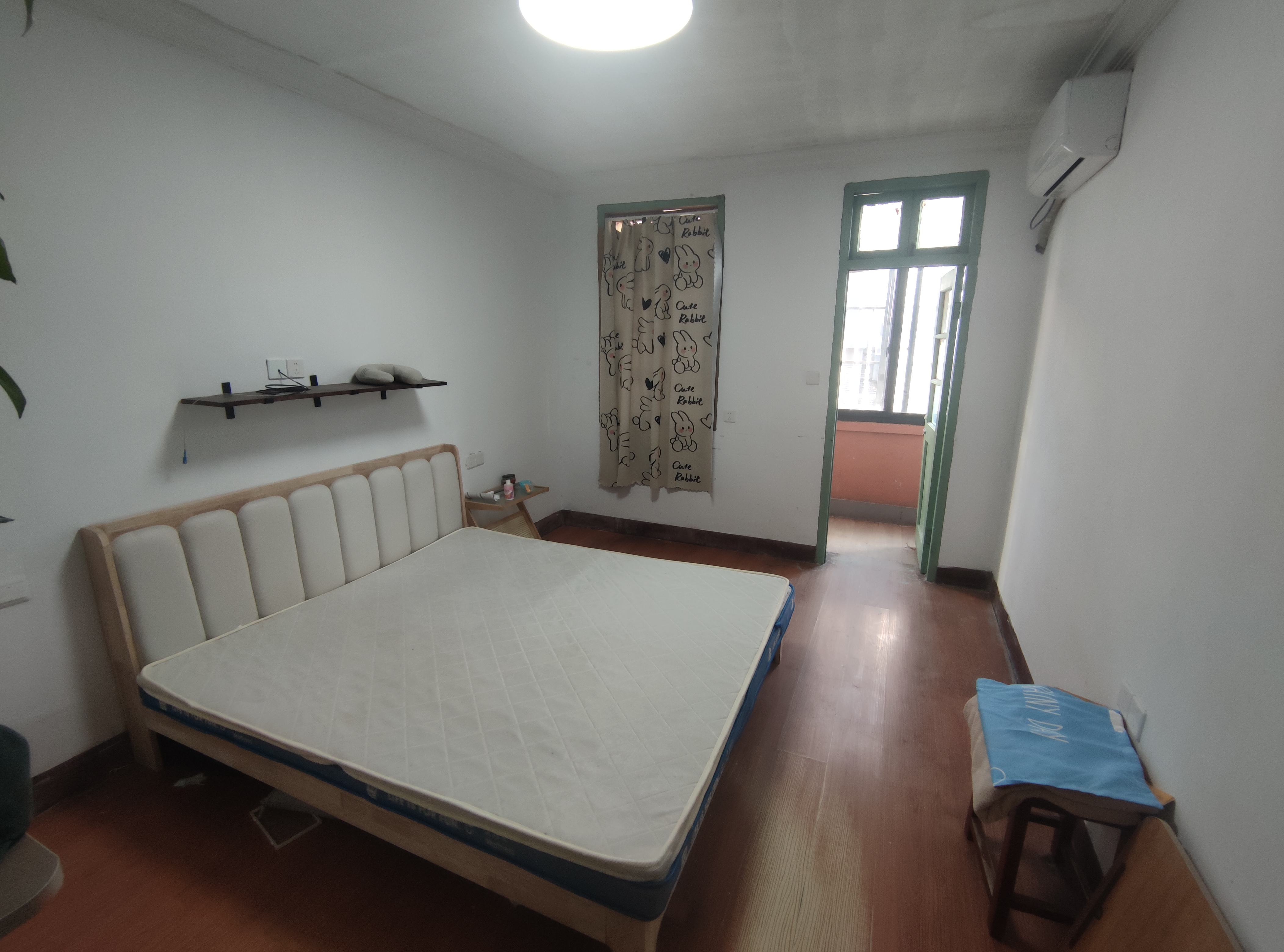 易家桥新村 2室1厅1卫 70.00m&sup2;