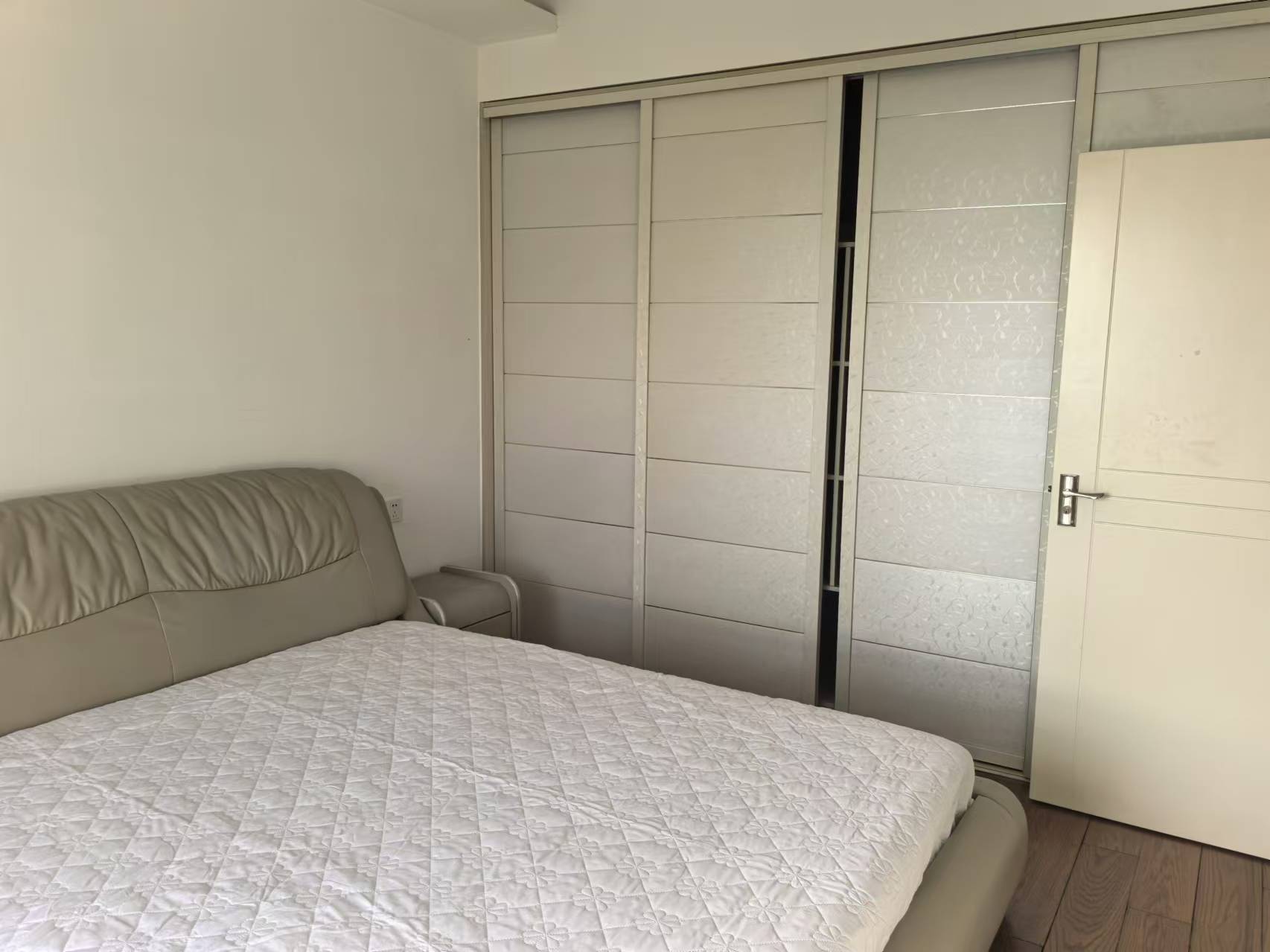 尚海湾 2室1厅1卫 85m&sup2;