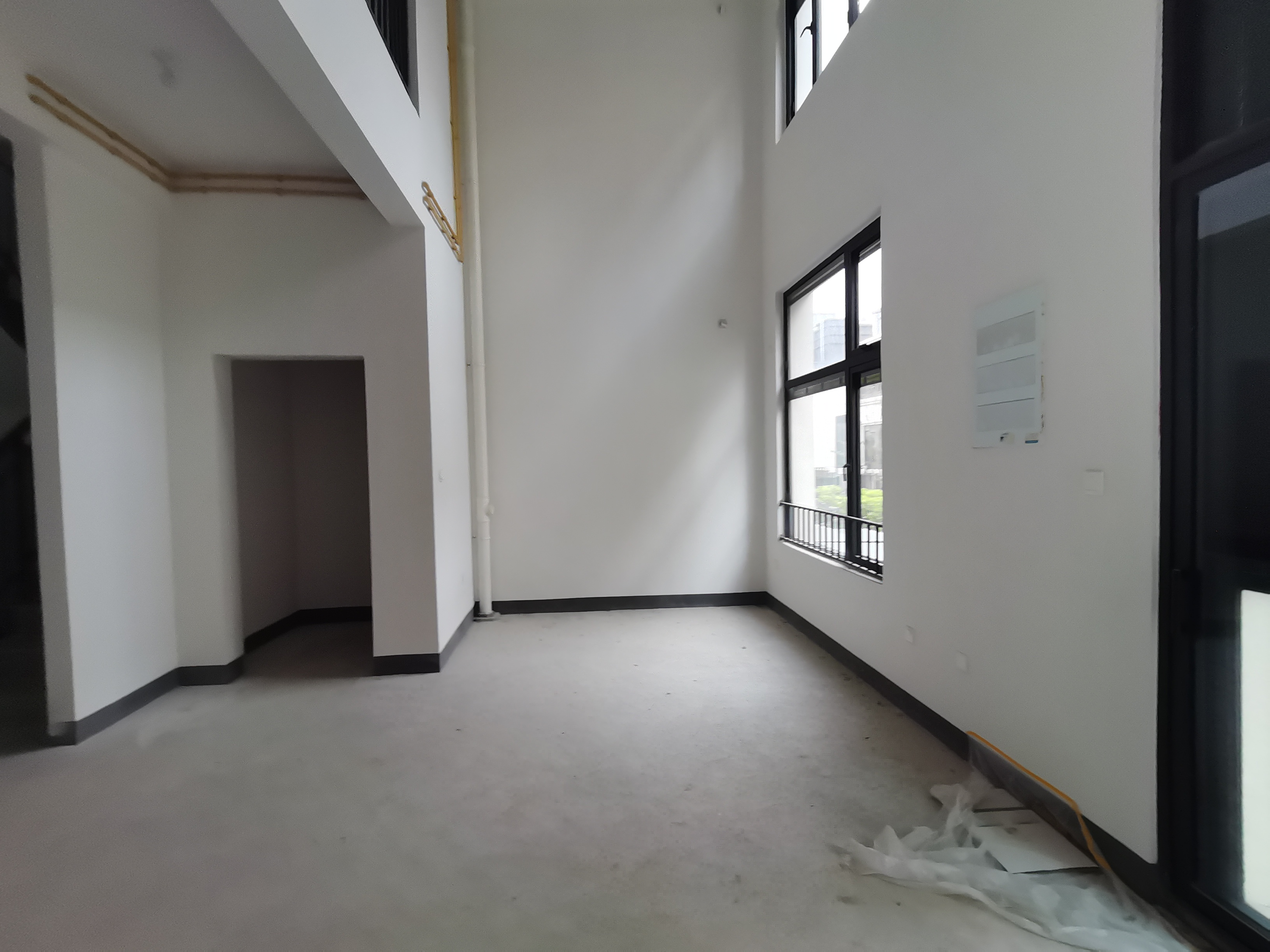 招商新城雍景湾 4室2厅3卫 228m²