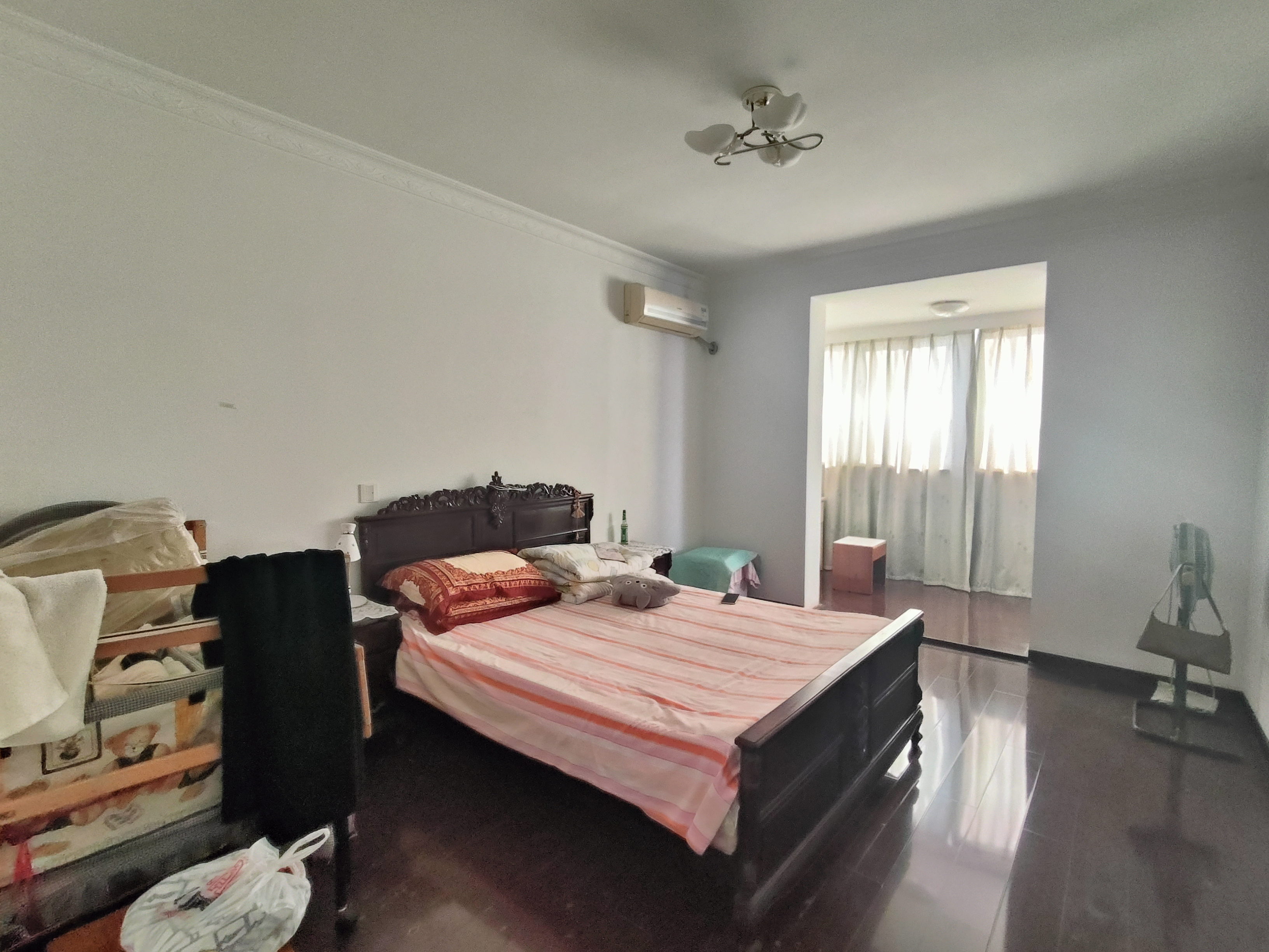 德民花苑东区 5室2厅2卫 186m&sup2;