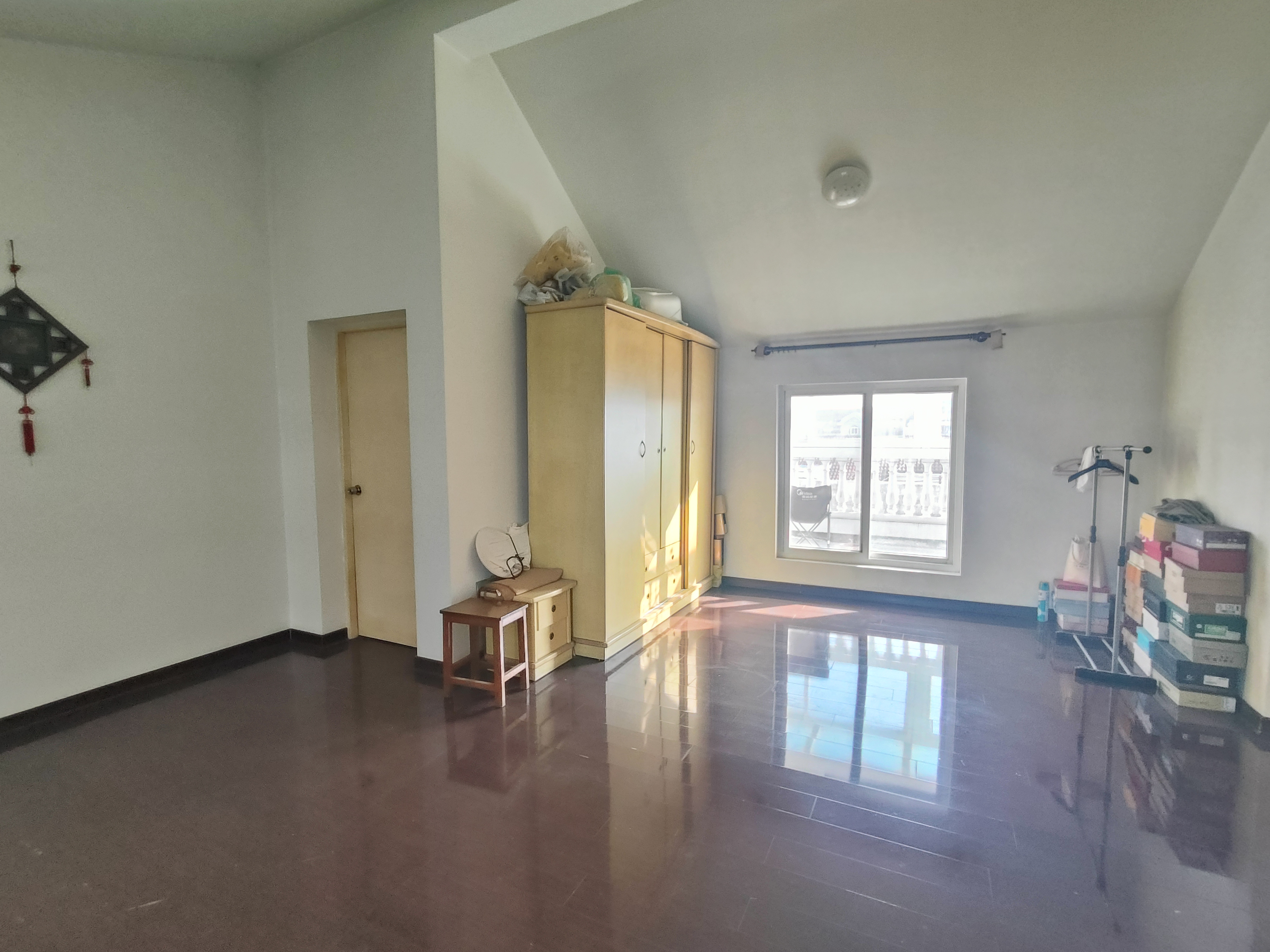 德民花苑东区 5室2厅2卫 186m&sup2;