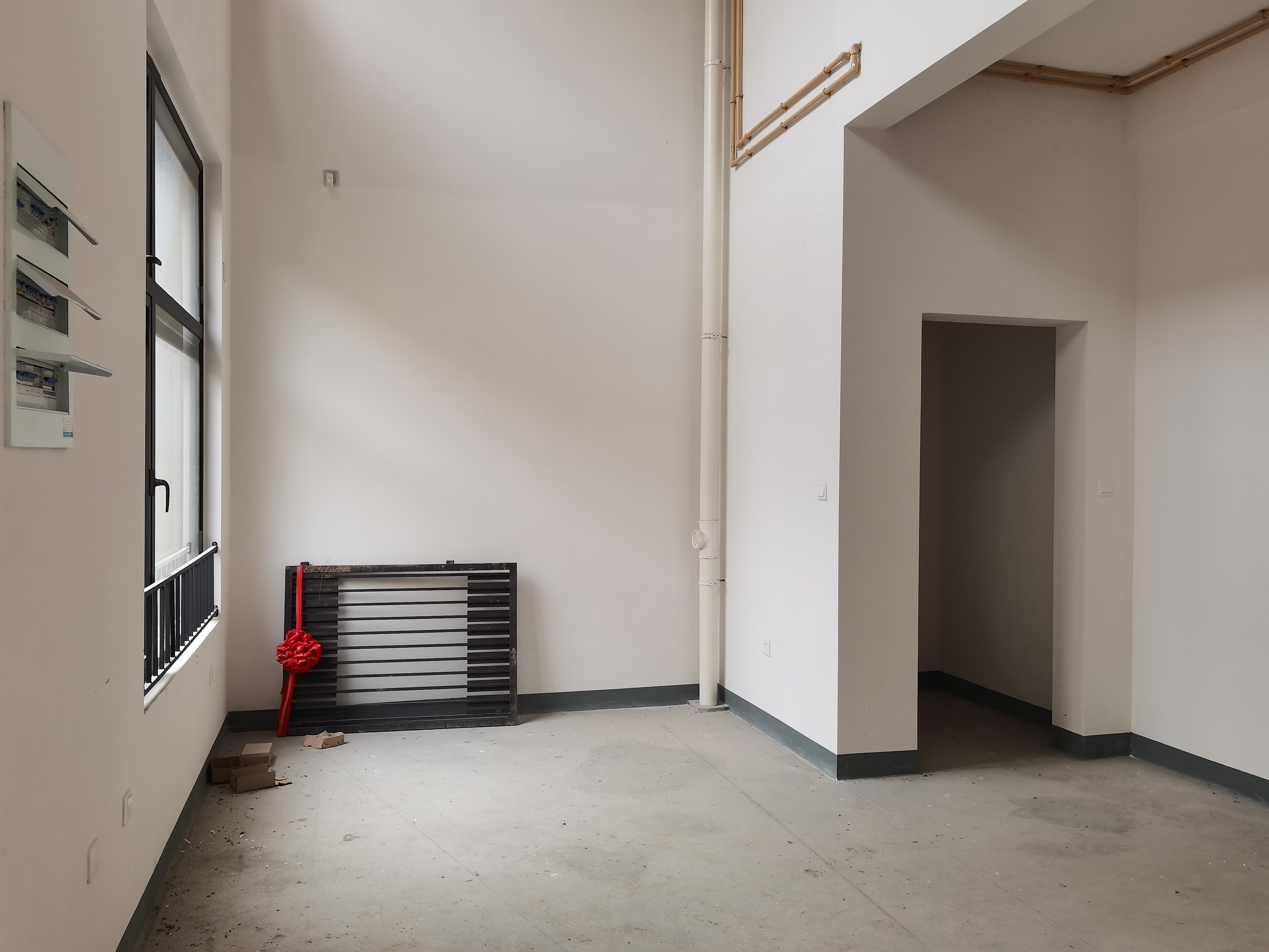 招商新城雍景湾 4室2厅2卫 230.00m²