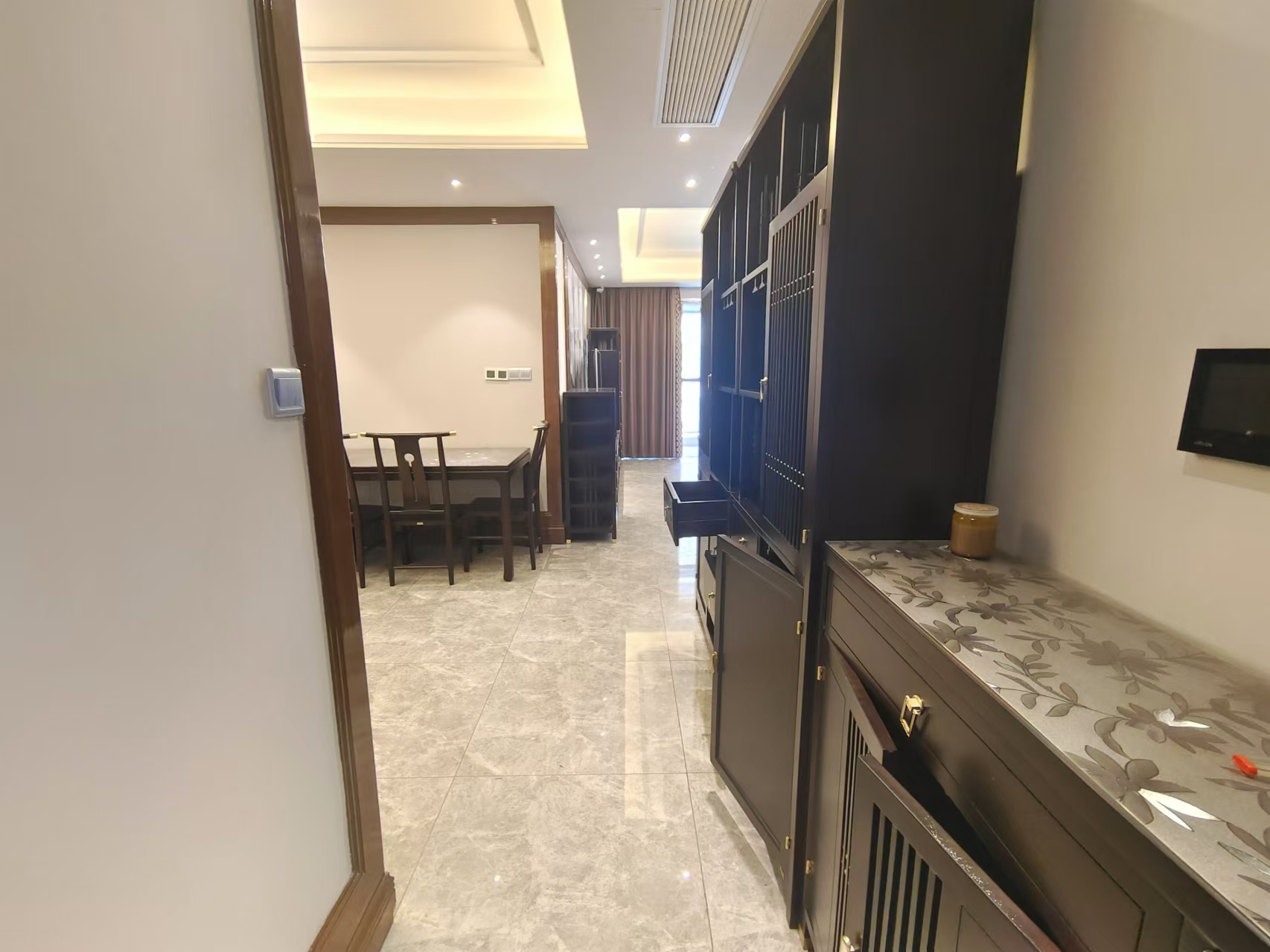 恒大御澜庭 3室2厅2卫 147m²