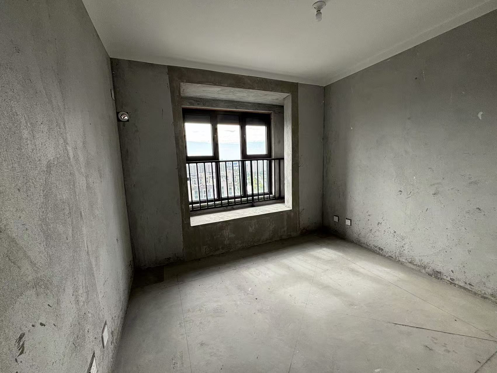 观澜台 3室2厅2卫 120m&sup2;