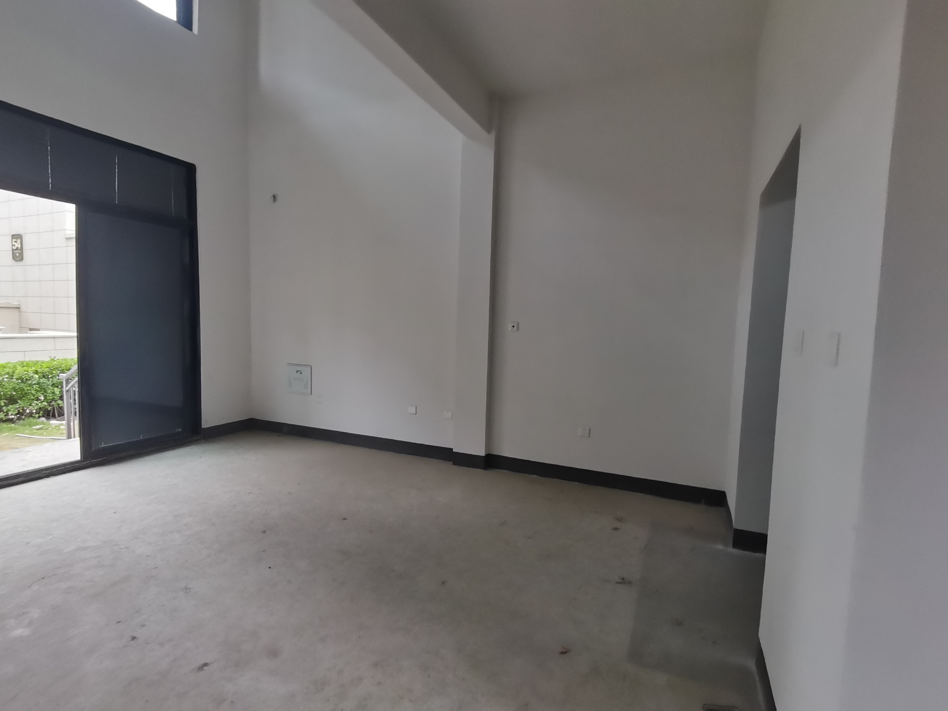 招商新城雍景湾 3室2厅2卫 320.00m&sup2;