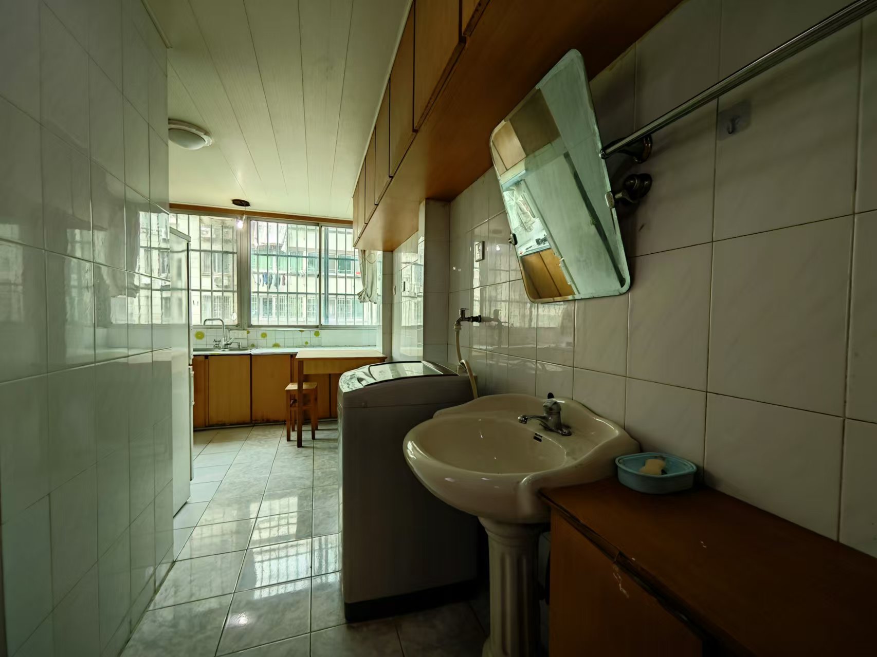 越江新村 3室2厅1卫 107m&sup2;