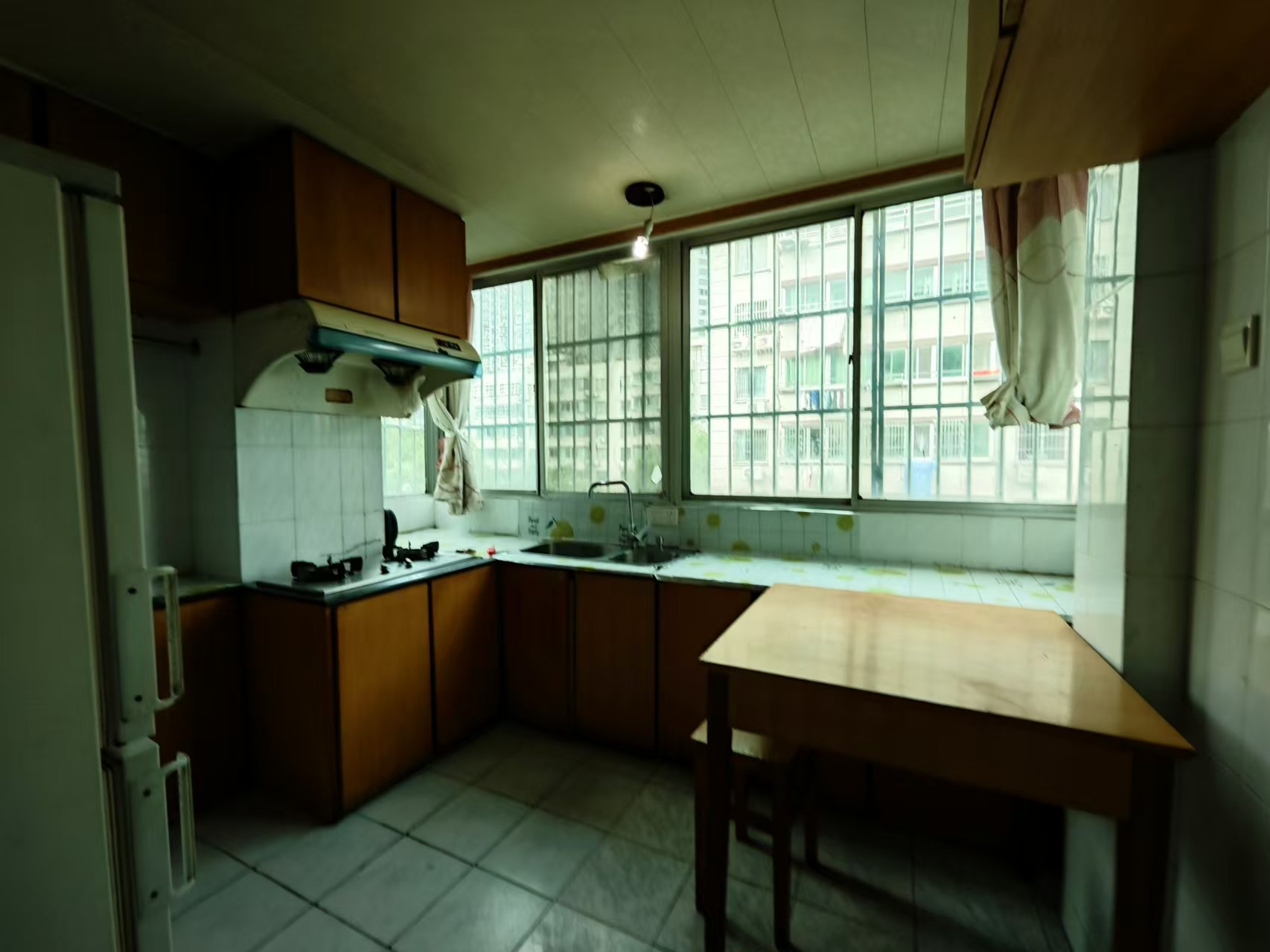 越江新村 3室2厅1卫 107m&sup2;