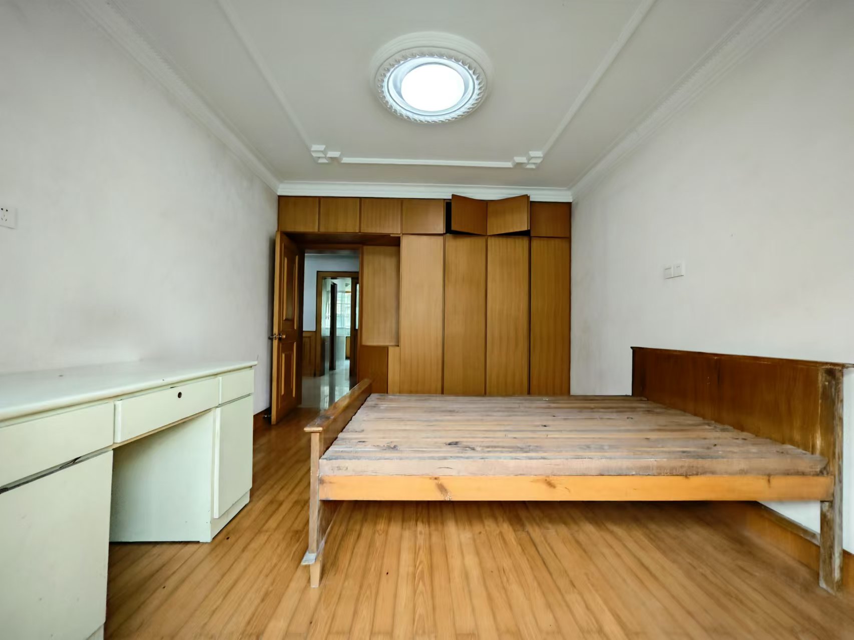 越江新村 3室2厅1卫 107m&sup2;