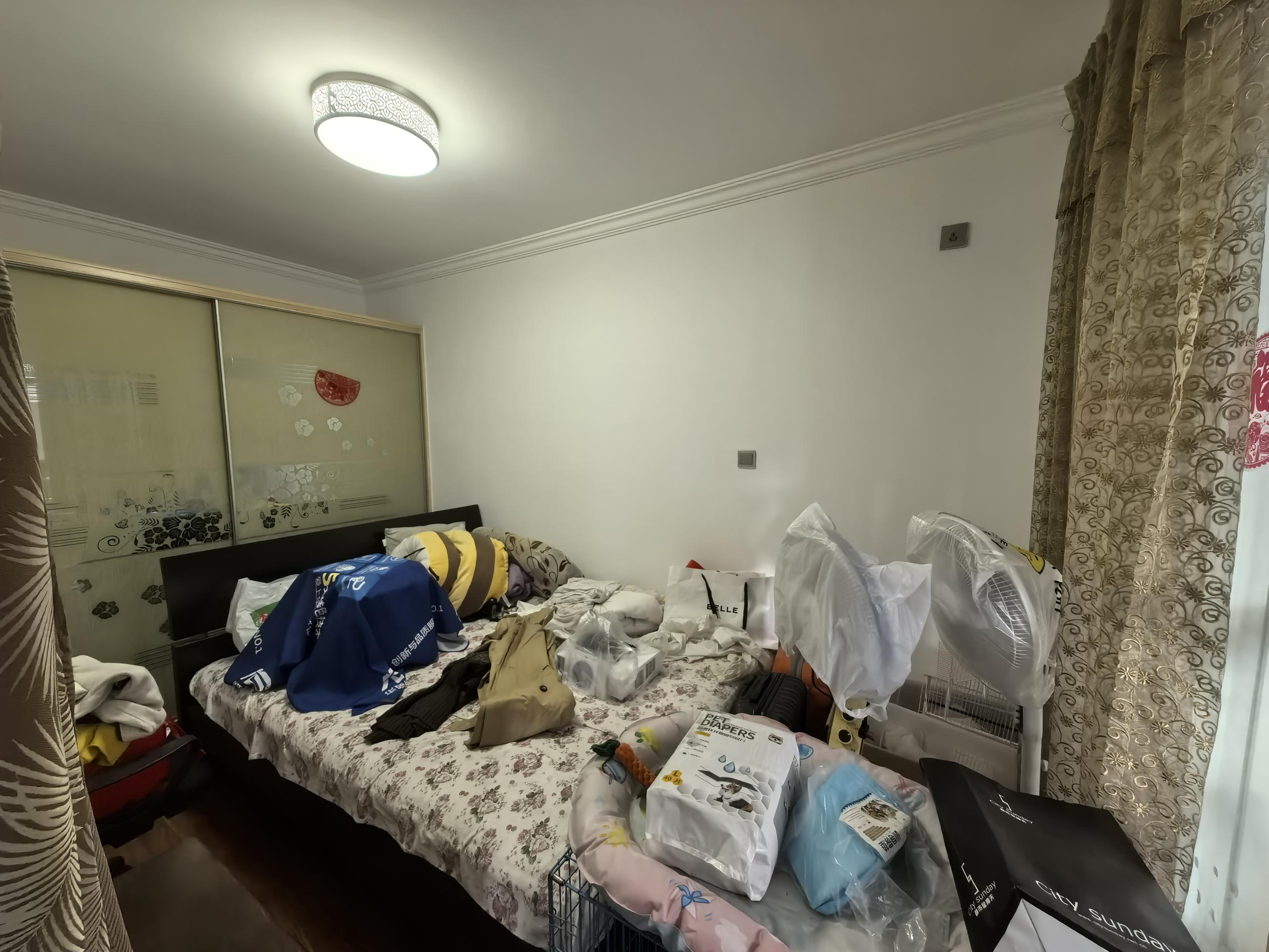 滨江花园 3室2厅1卫 113.81m&sup2;