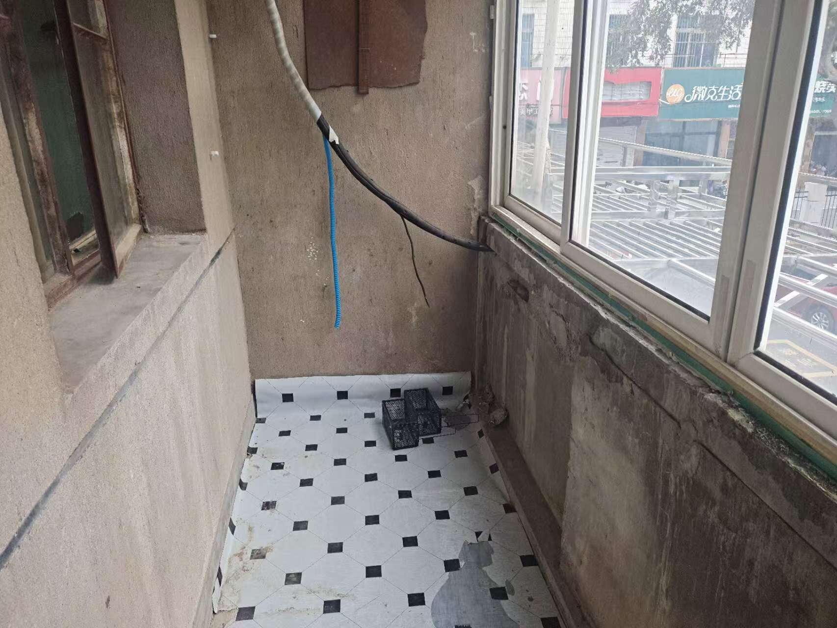 东赵家巷 3室1厅1卫 81.6m&sup2;