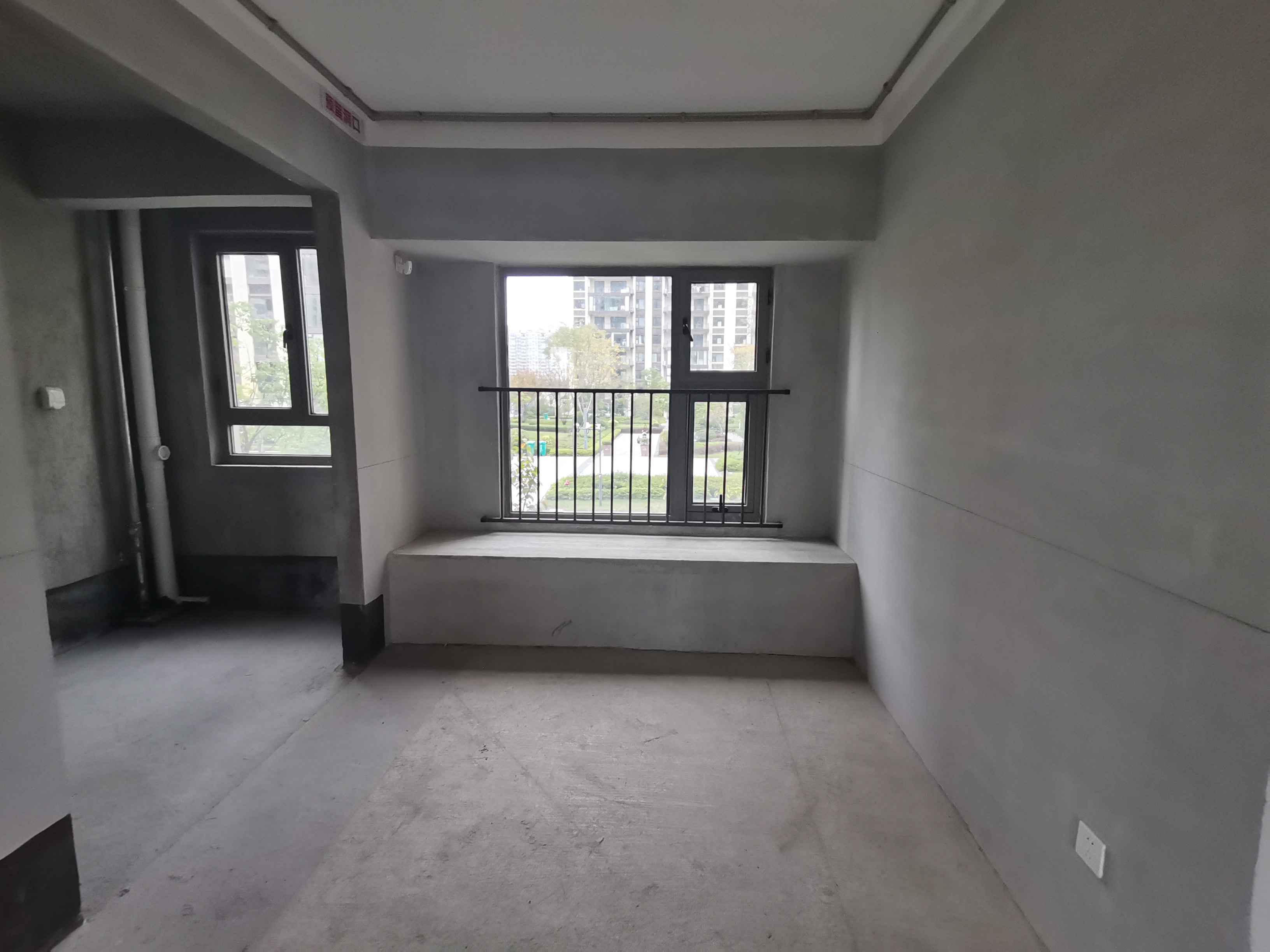 碧桂园桃李江山（碧湖苑） 4室2厅2卫 122m²