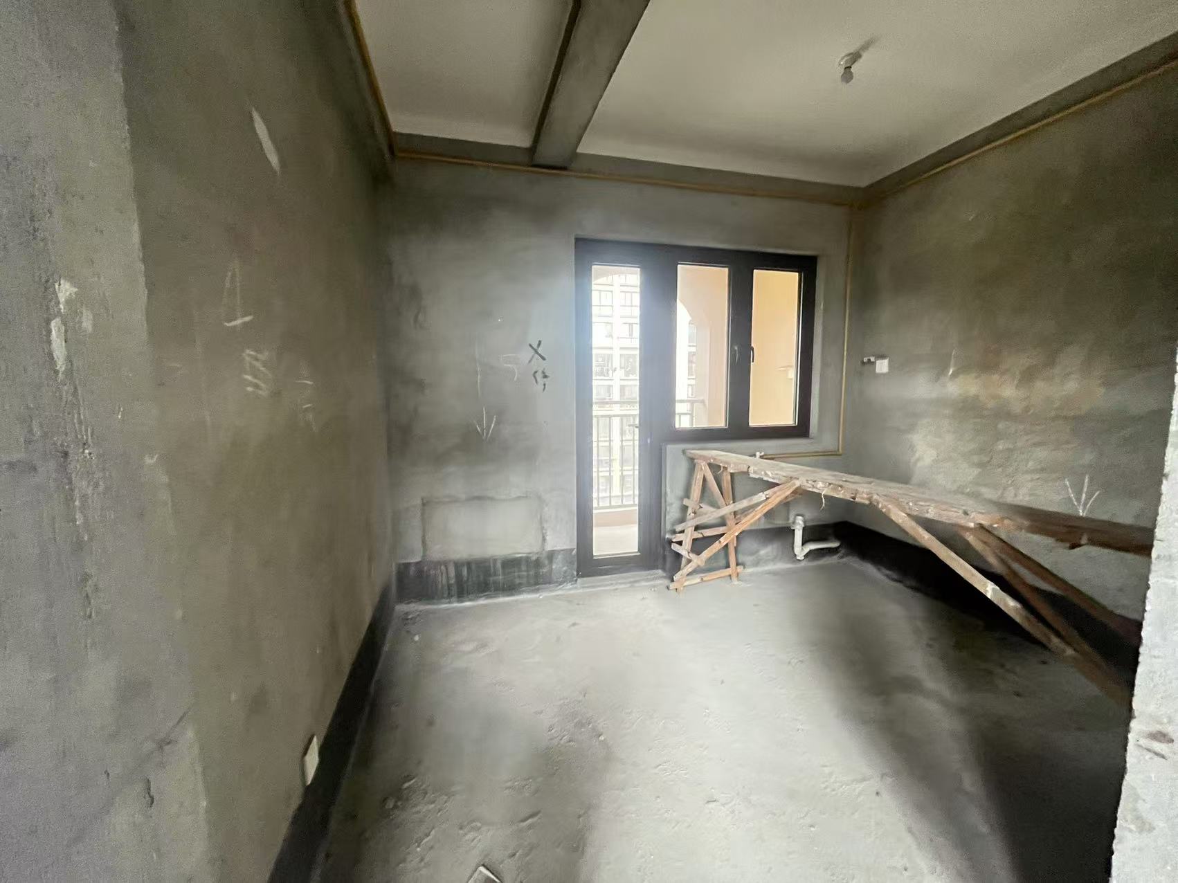 华强城四期 5室2厅3卫 194.64m&sup2;