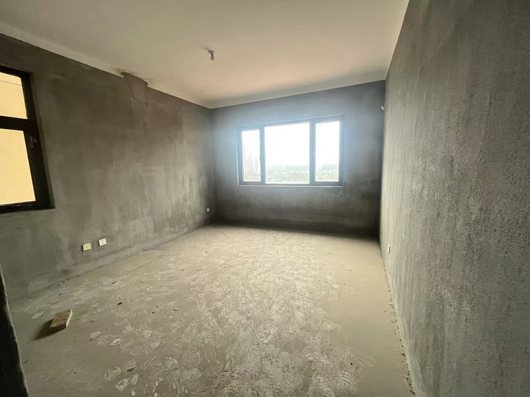 华强城四期 5室2厅3卫 194.64m&sup2;
