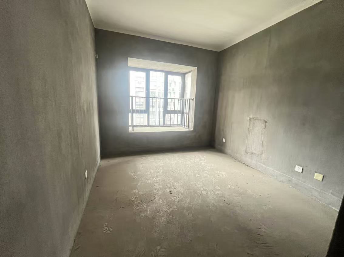 华强城四期 5室2厅3卫 194.64m&sup2;