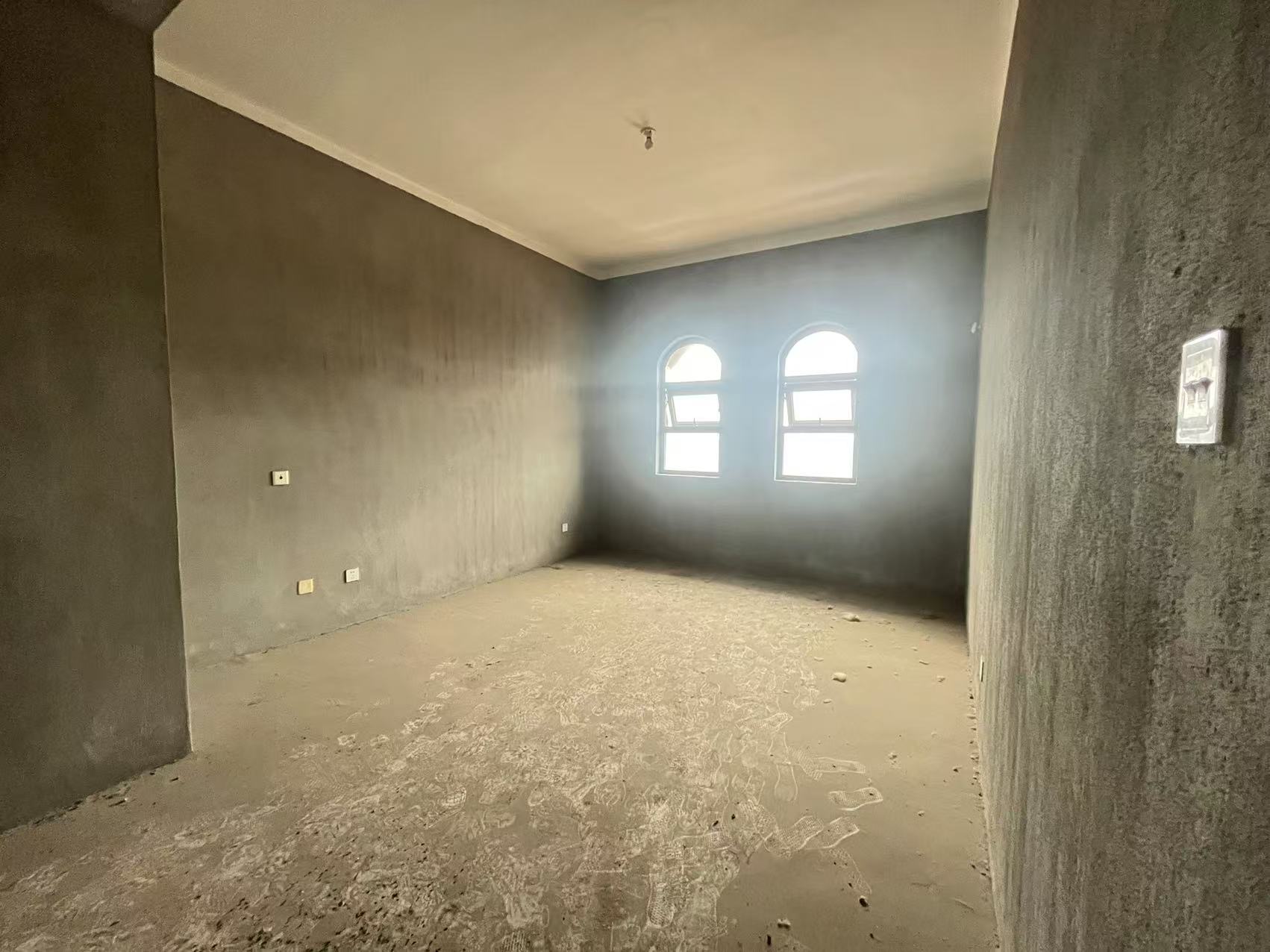 华强城四期 5室2厅3卫 194.64m&sup2;
