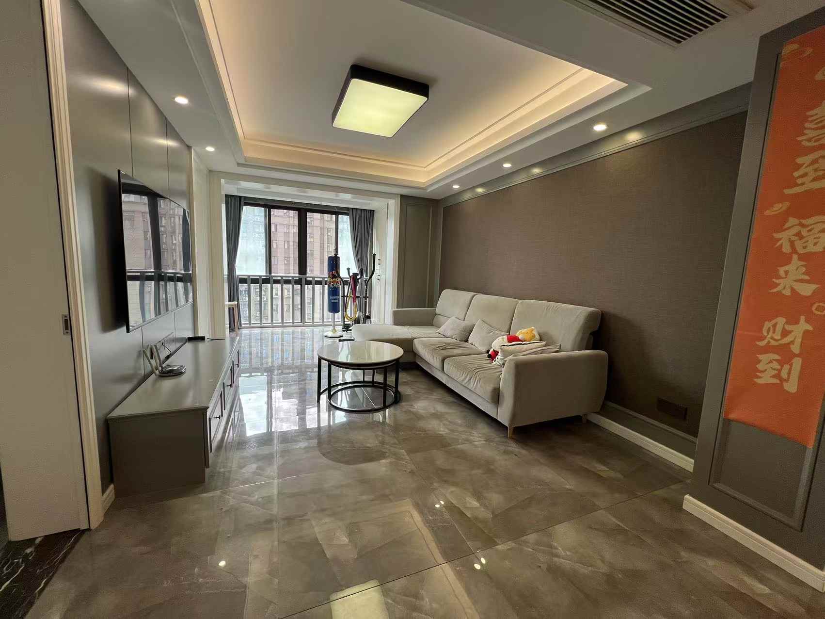 紫东南苑北区 3室2厅1卫 119m&sup2;