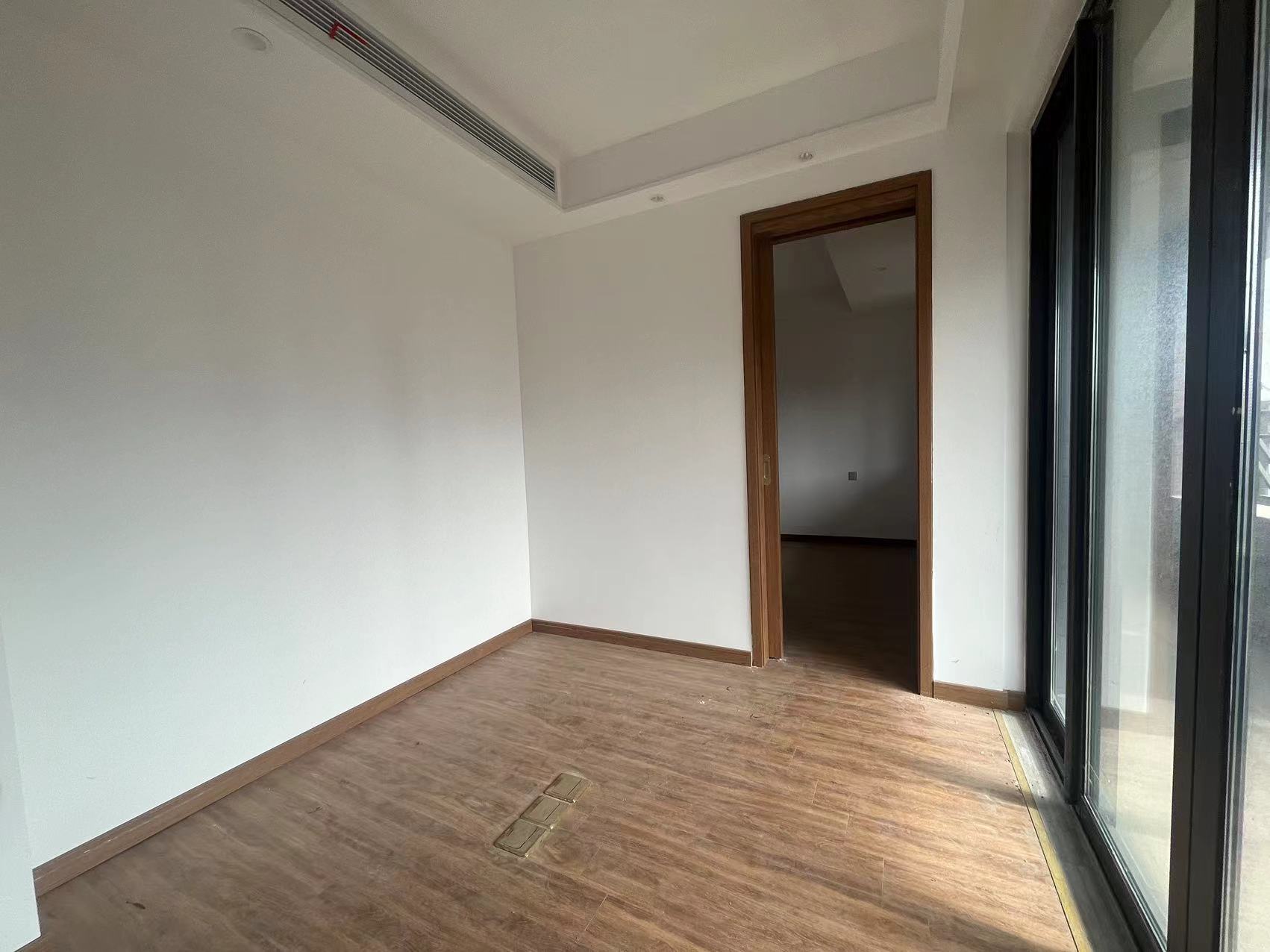 佳期漫 4室2厅1卫 183m&sup2;