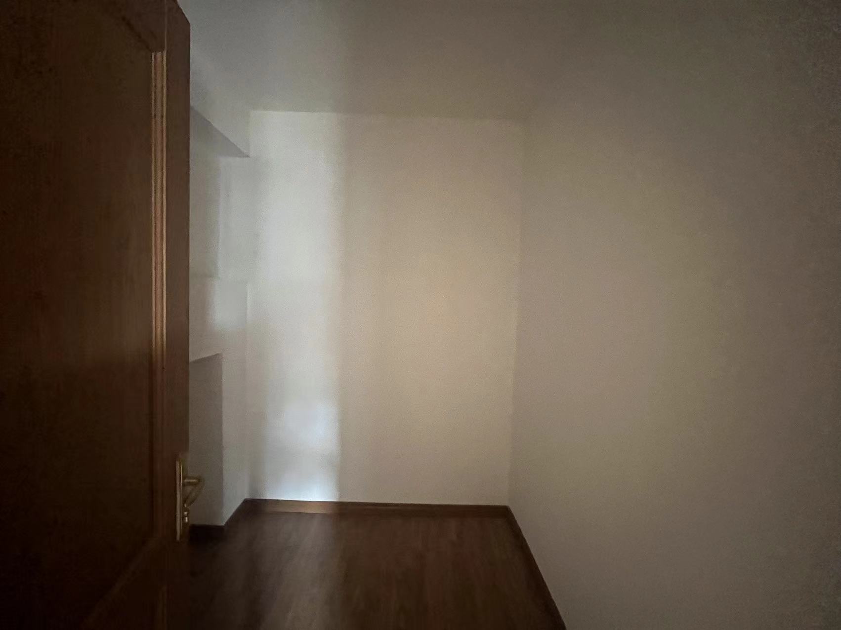 佳期漫 4室2厅1卫 183m&sup2;