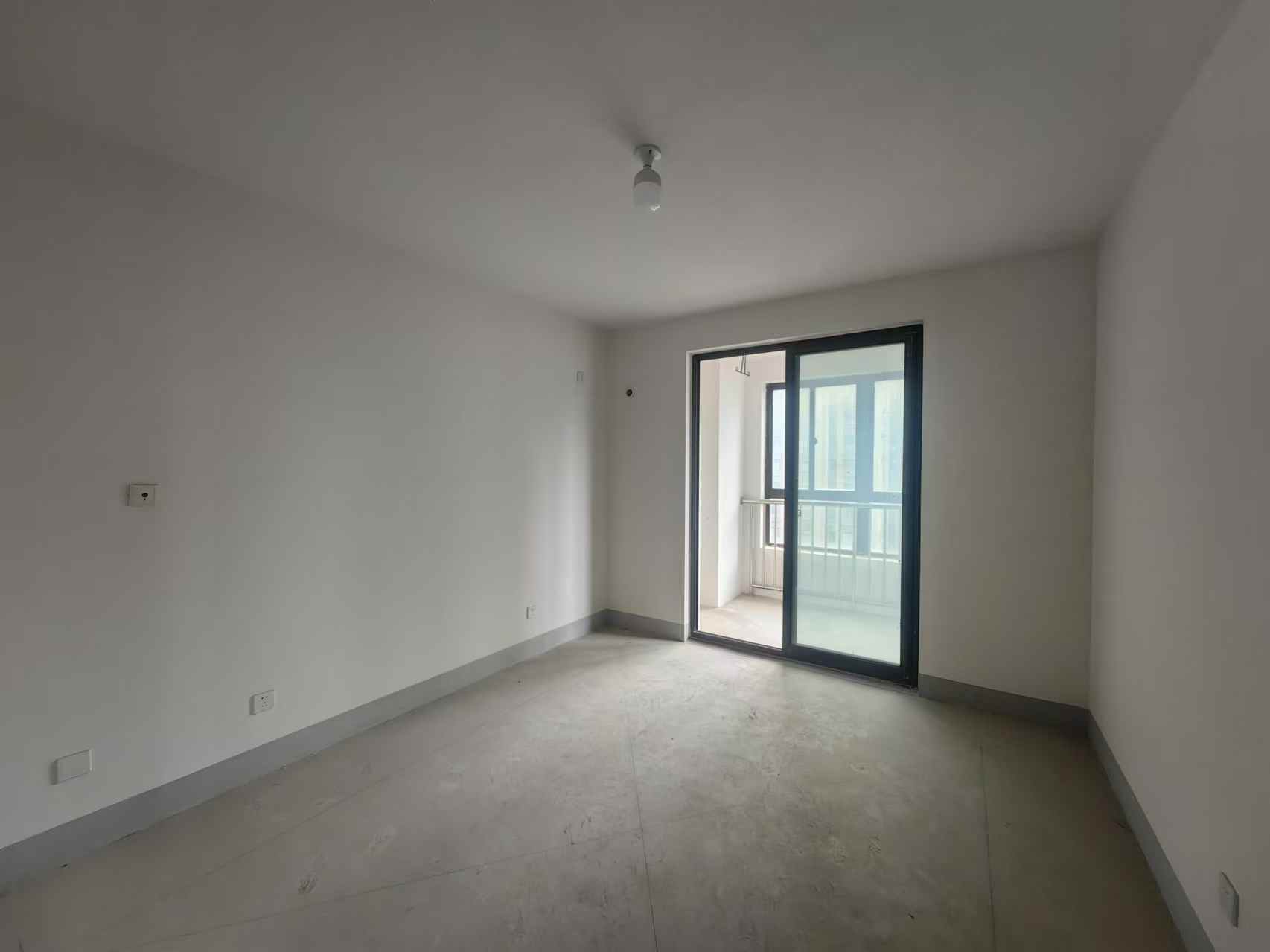 兴石花园 2室1厅1卫 83.24m&sup2;