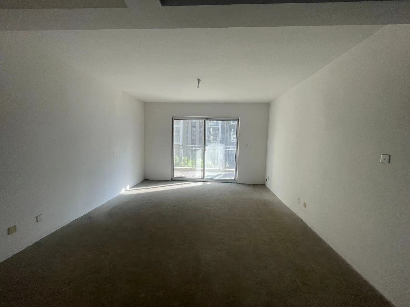 尚海城 4室2厅2卫 179.00m²