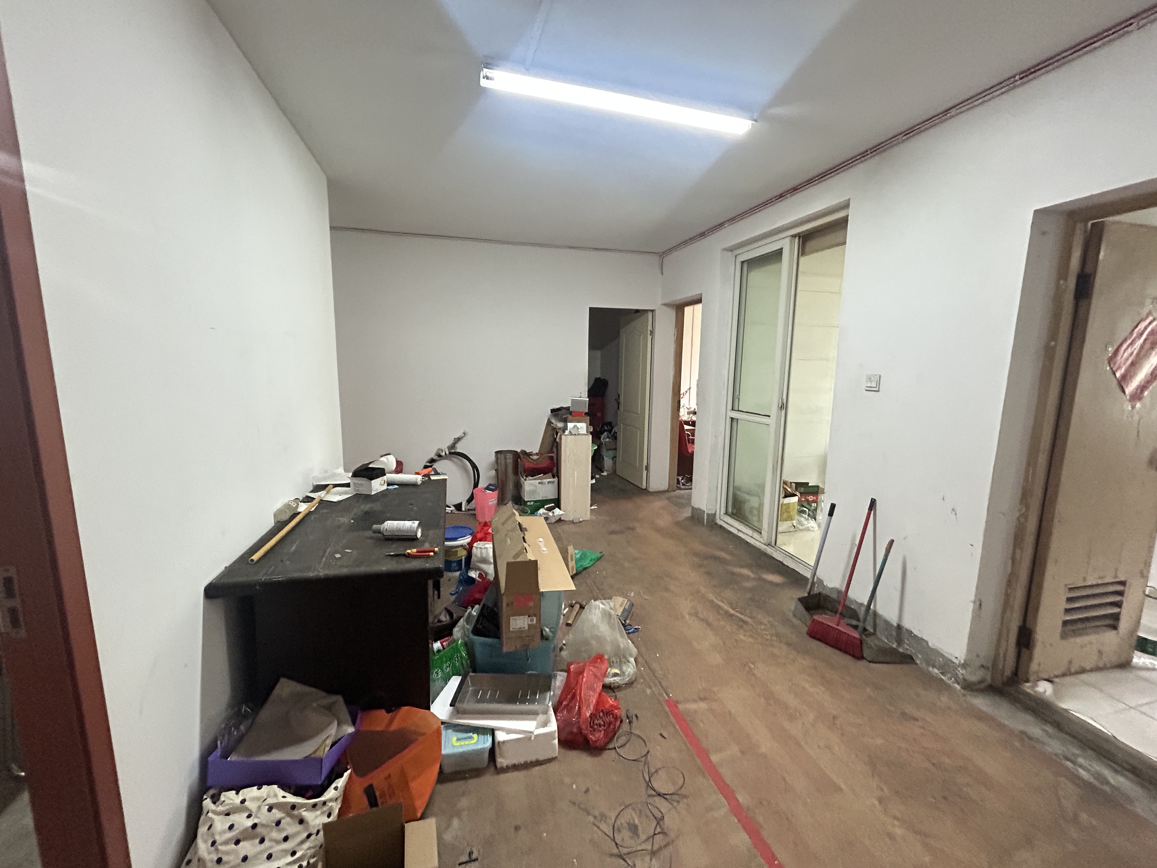 民安花苑 3室2厅1卫 130m&sup2;