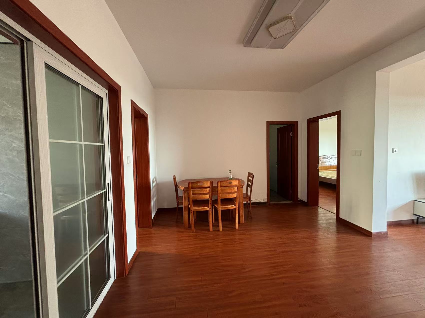 银河家园 2室2厅1卫 140.00m²