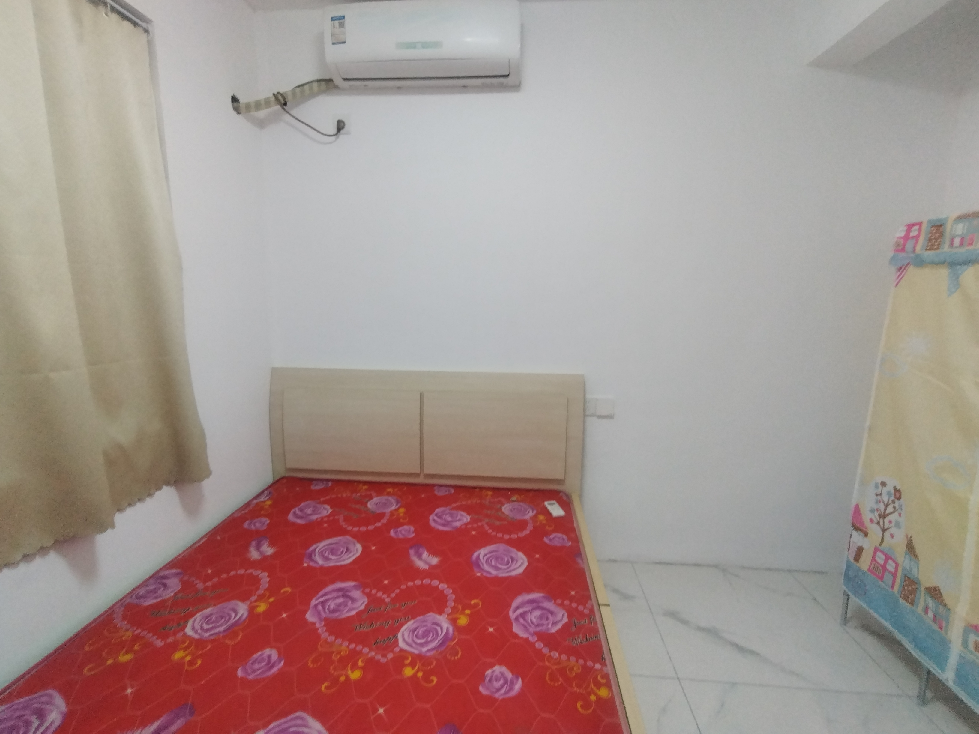 中海碧林湾 3室2厅1卫 97m&sup2;