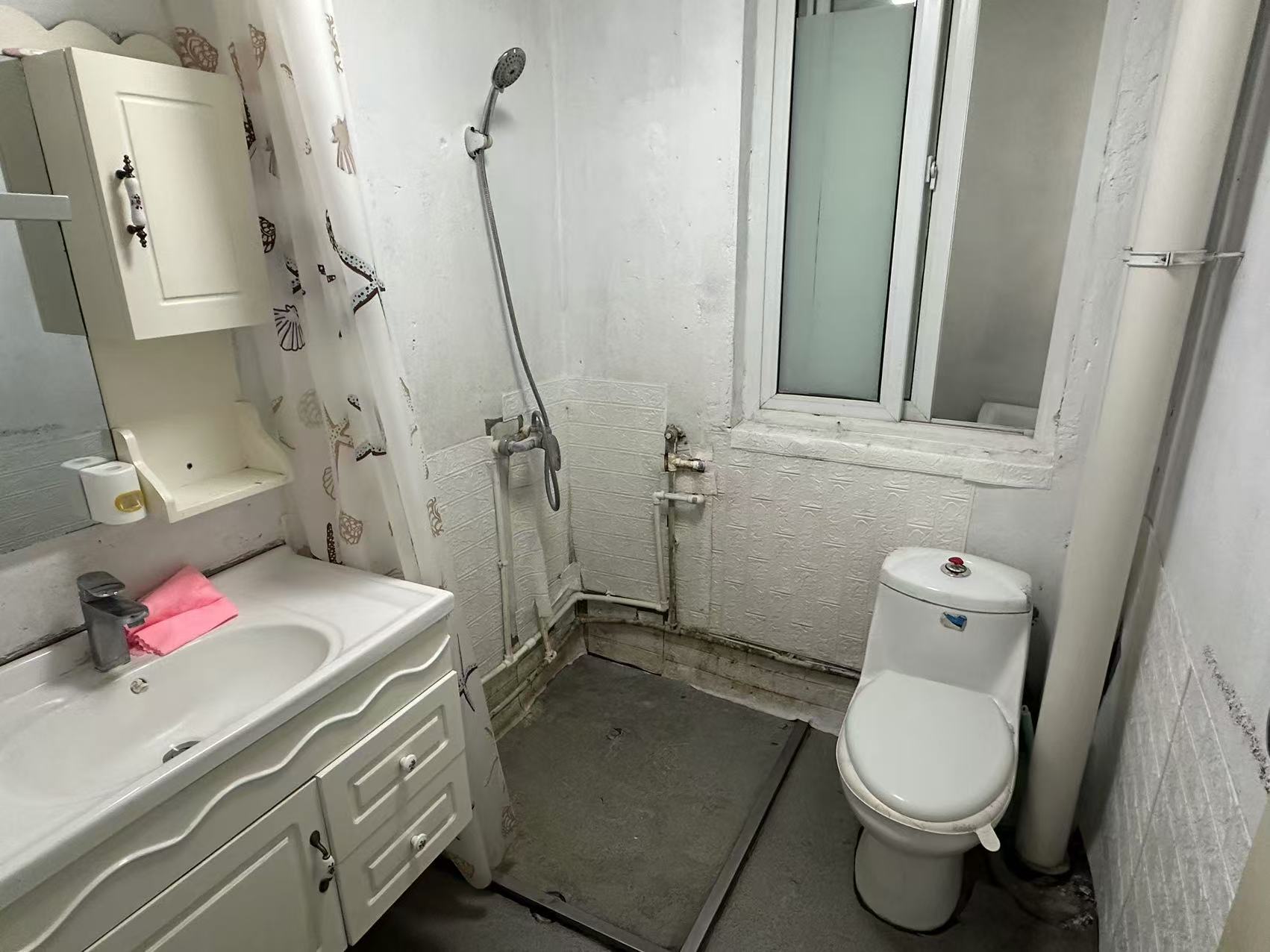 惠泽苑 2室1厅1卫 84m&sup2;