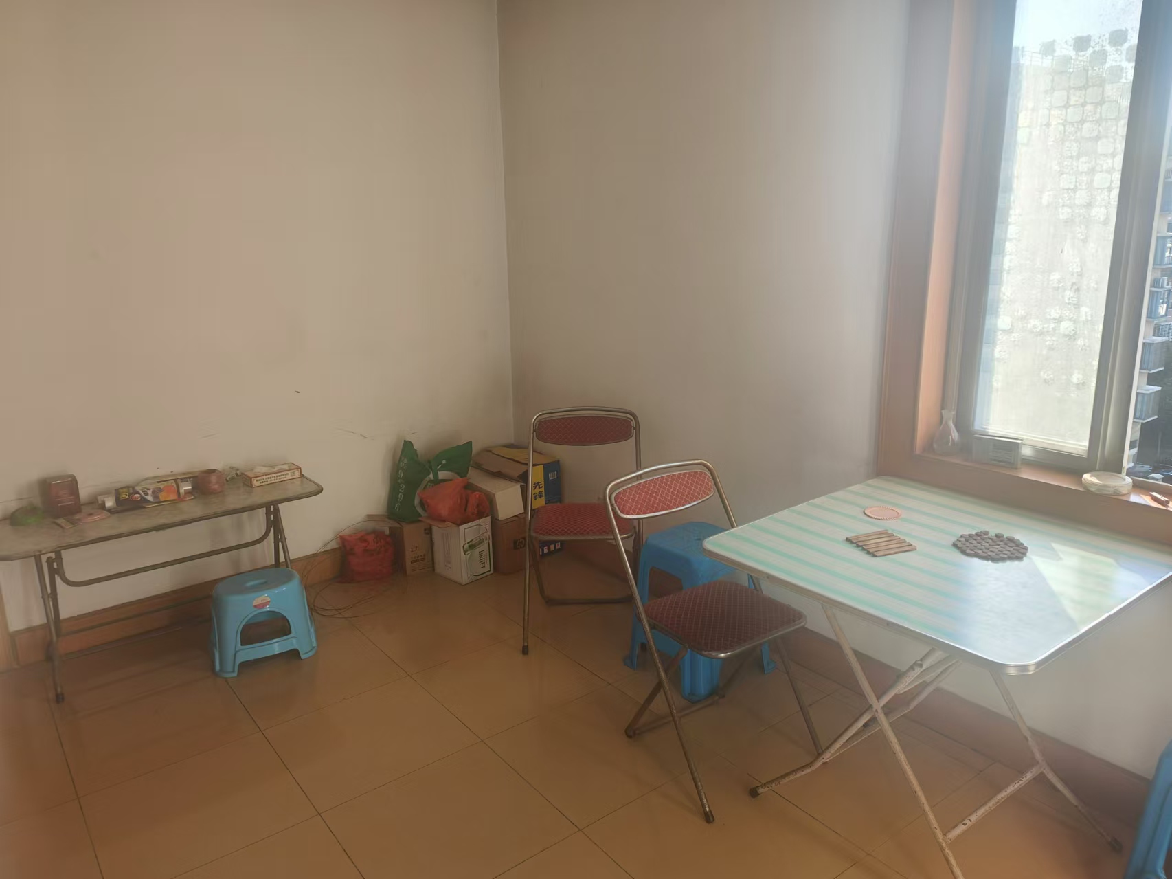 郭里园 2室1厅1卫 64m²