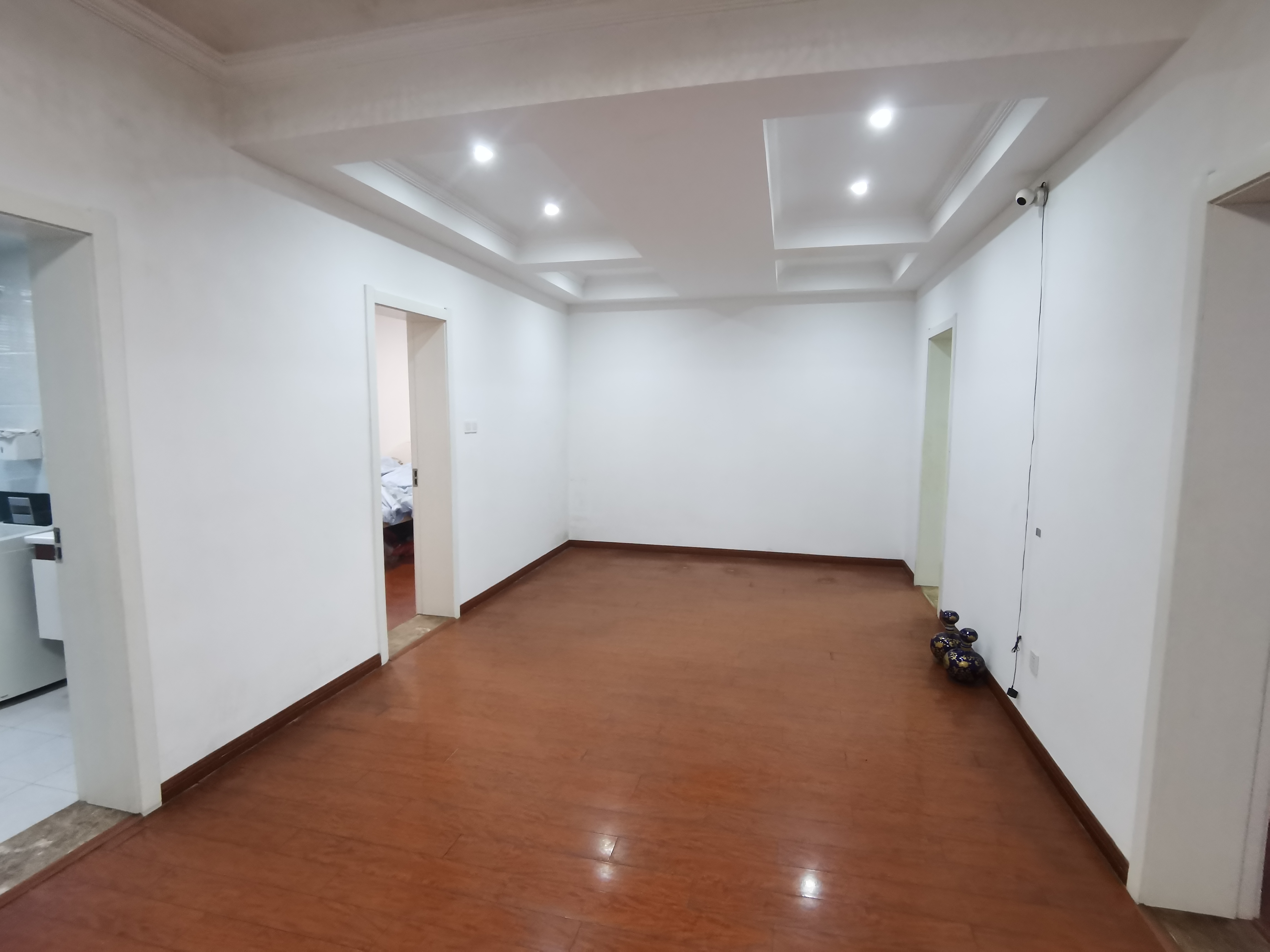 天虹苑 3室2厅2卫 145m²
