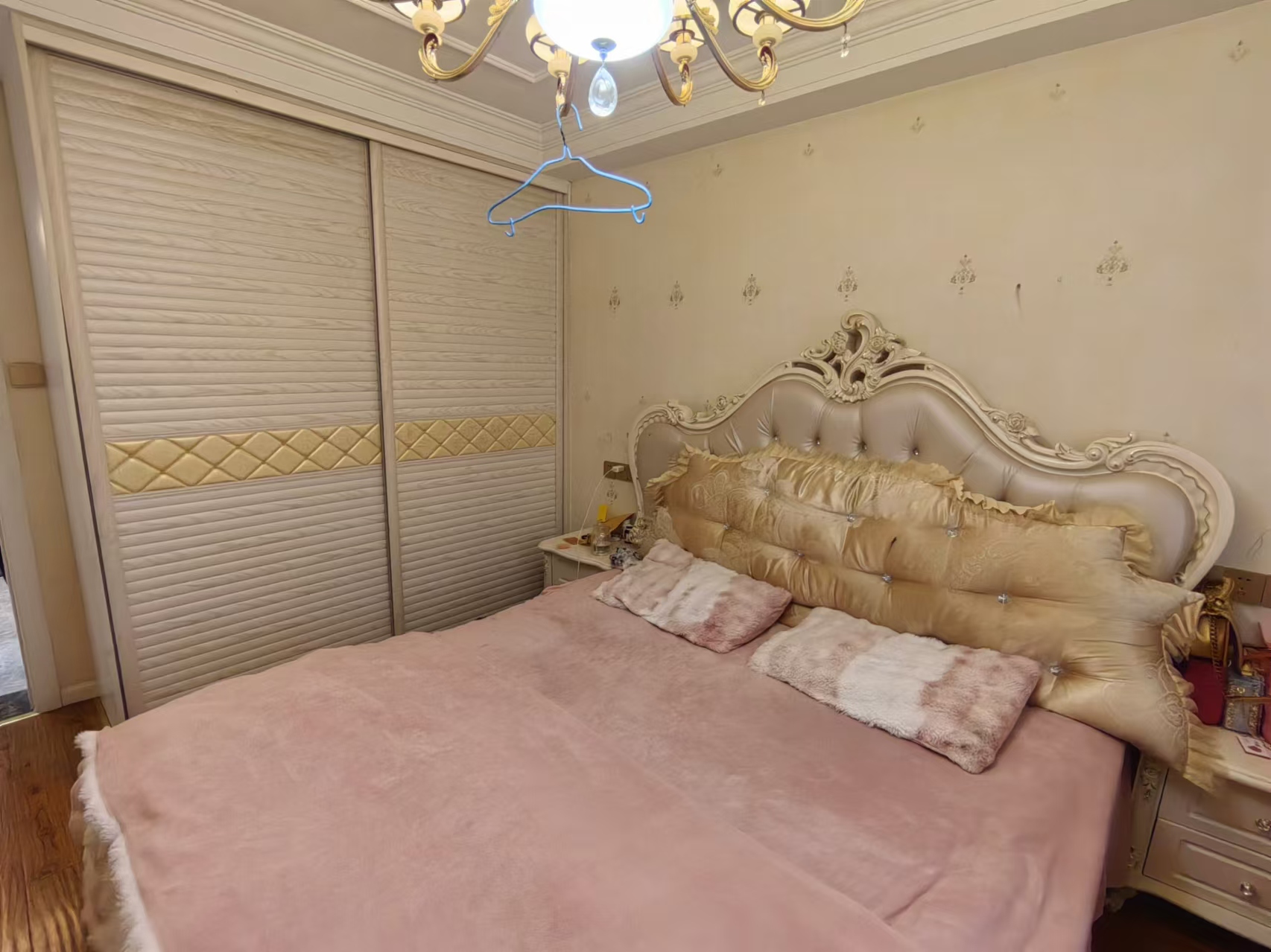 越江新村 3室1厅1卫 77.6m&sup2;