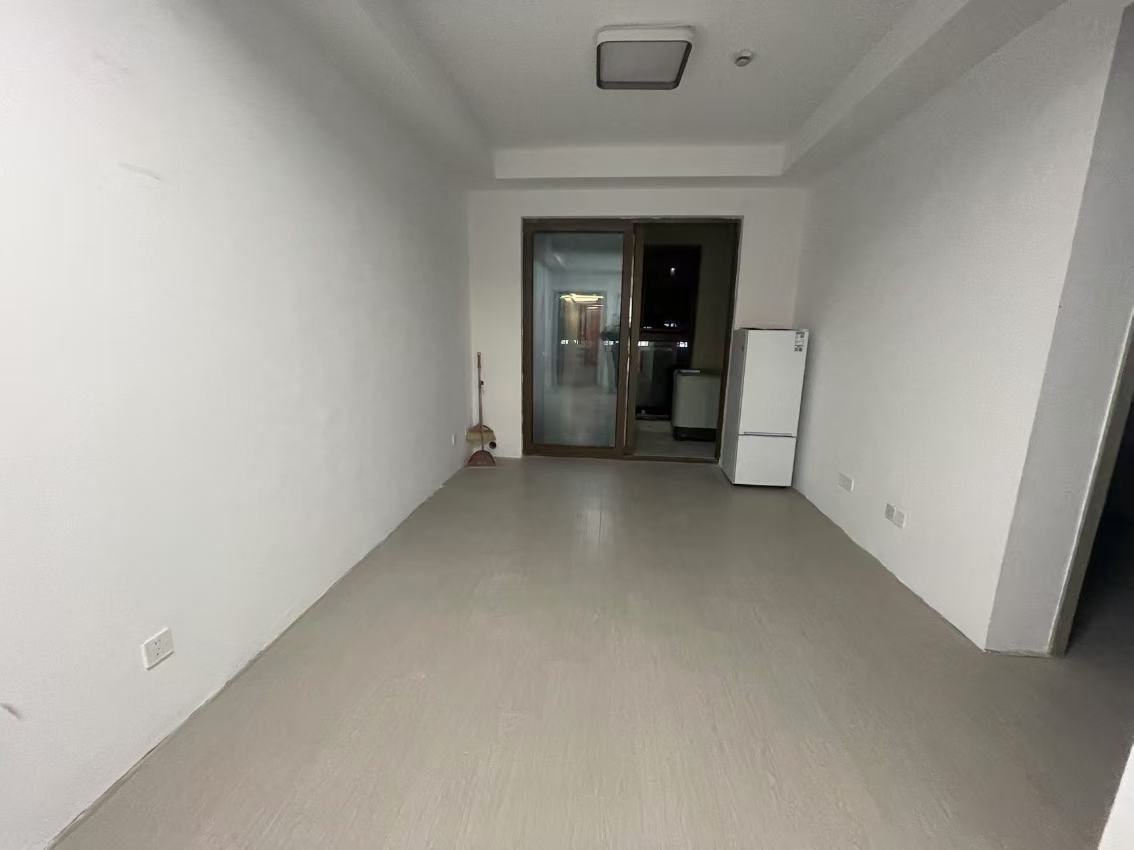 阳光悦城 2室2厅1卫 77m&sup2;
