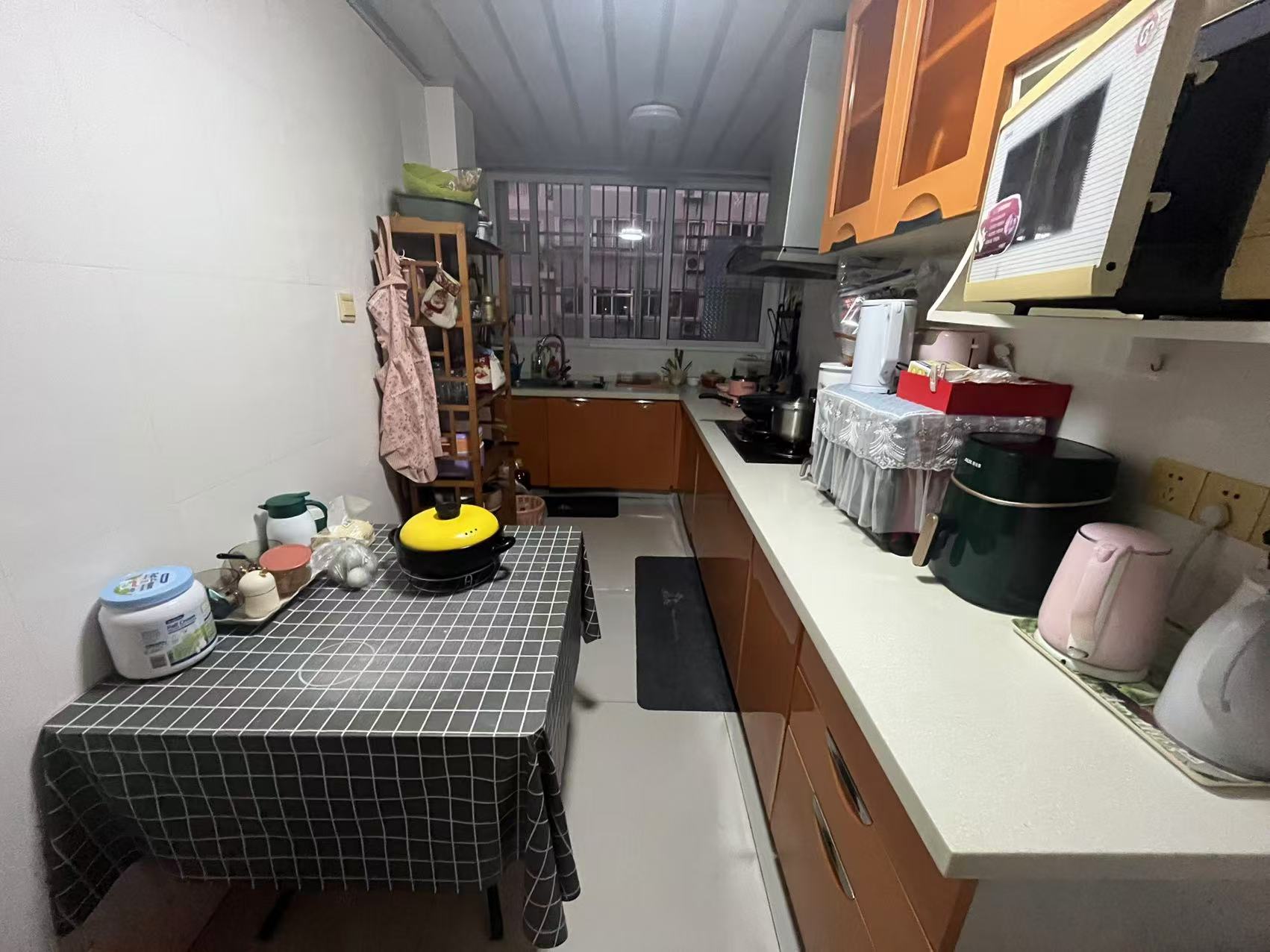 虹桥新苑 2室2厅1卫 103m&sup2;