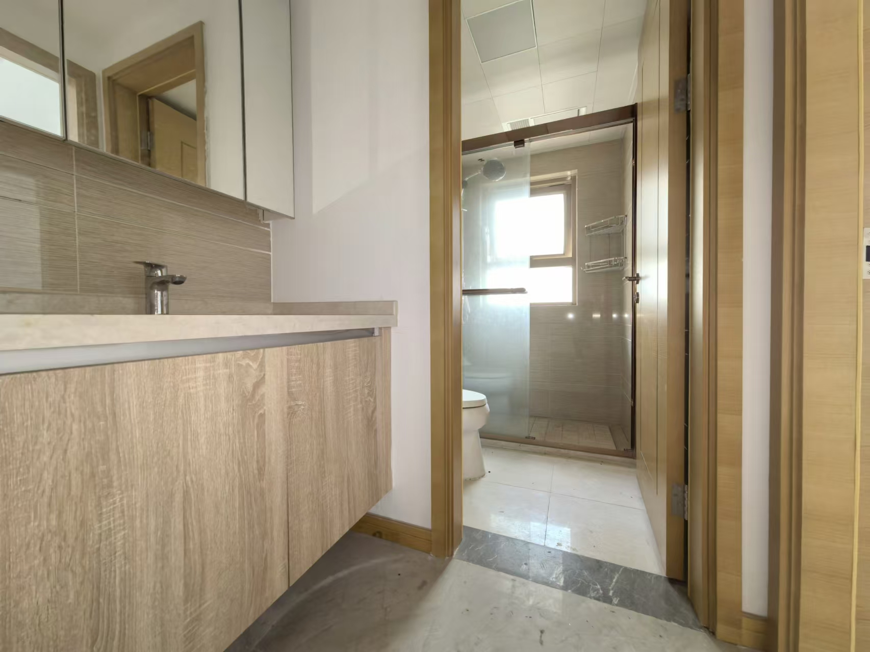 中南世纪花城三期 3室2厅2卫 132.34m&sup2;