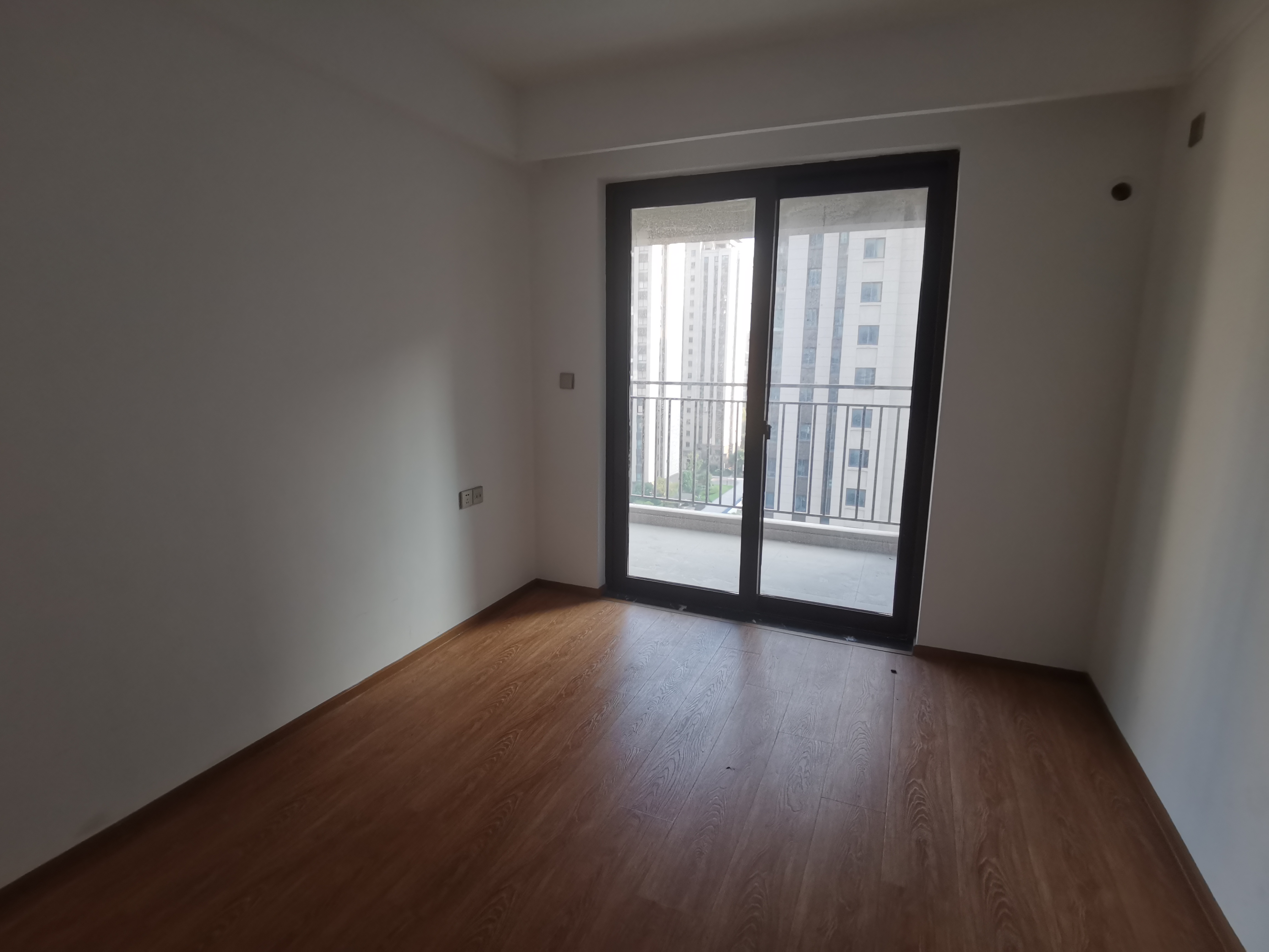上悦城 3室2厅1卫 101m&sup2;
