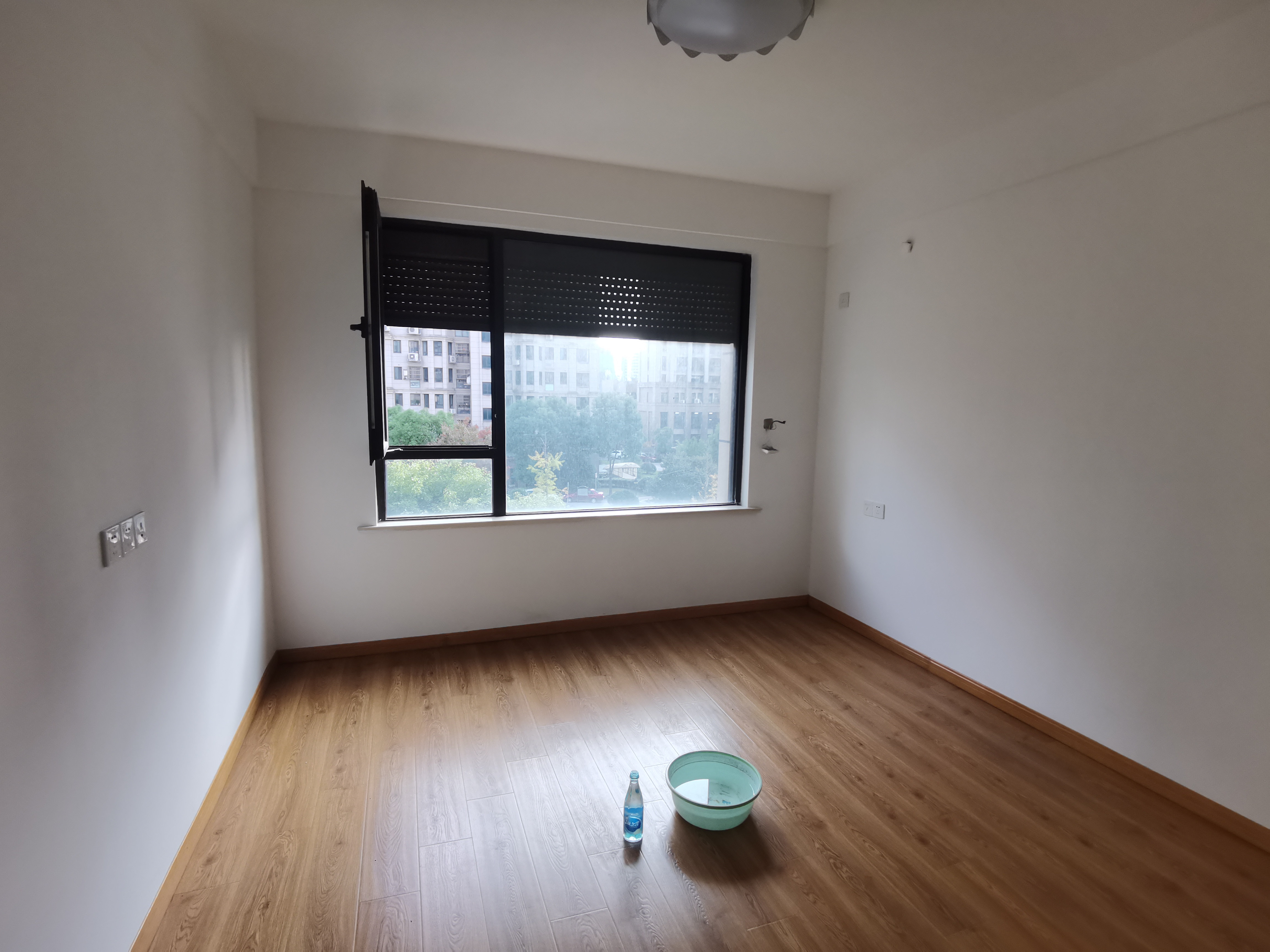 水榭花城 2室2厅1卫 86.00m&sup2;