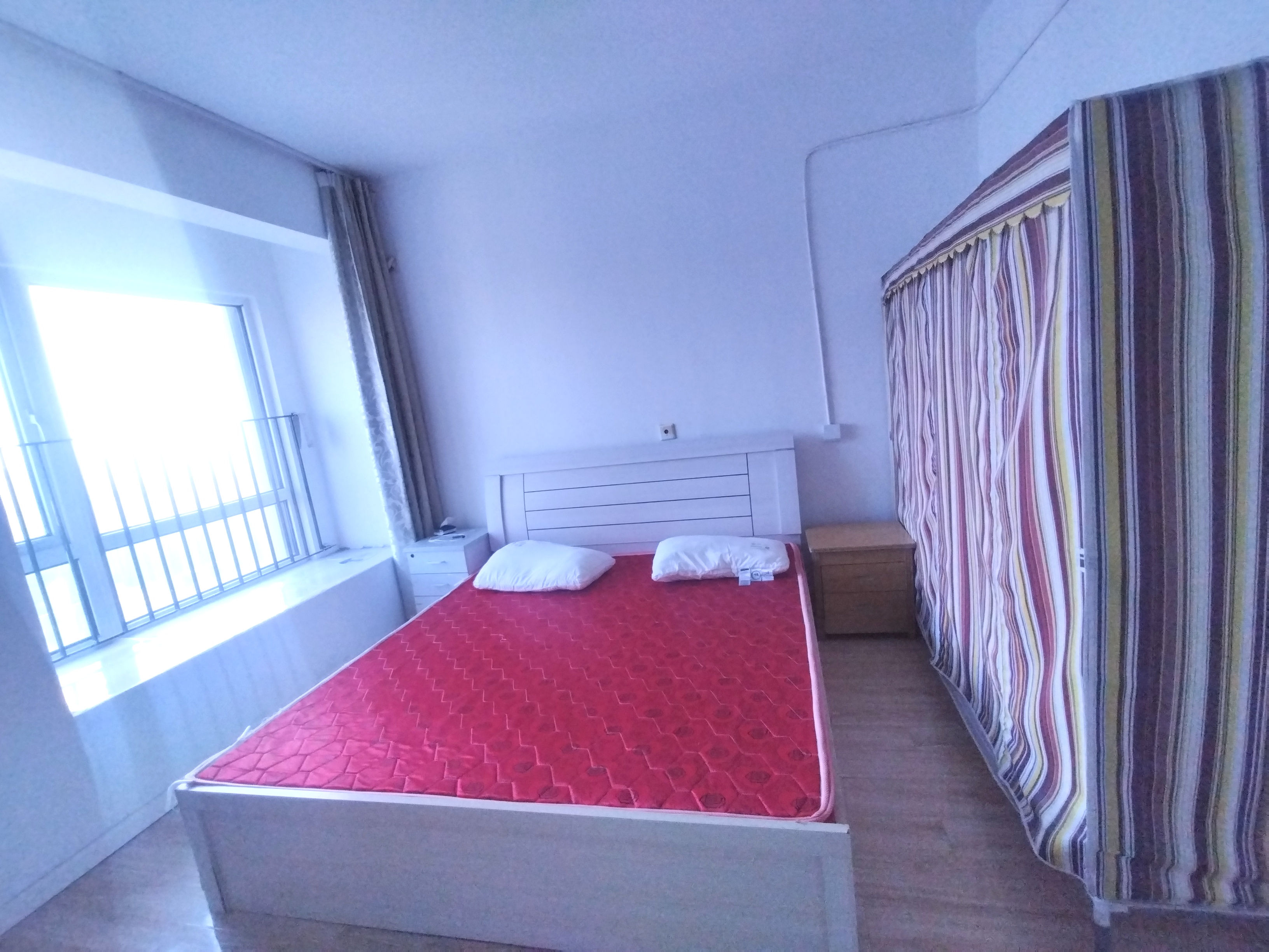 中海碧林湾 4室2厅1卫 109m&sup2;