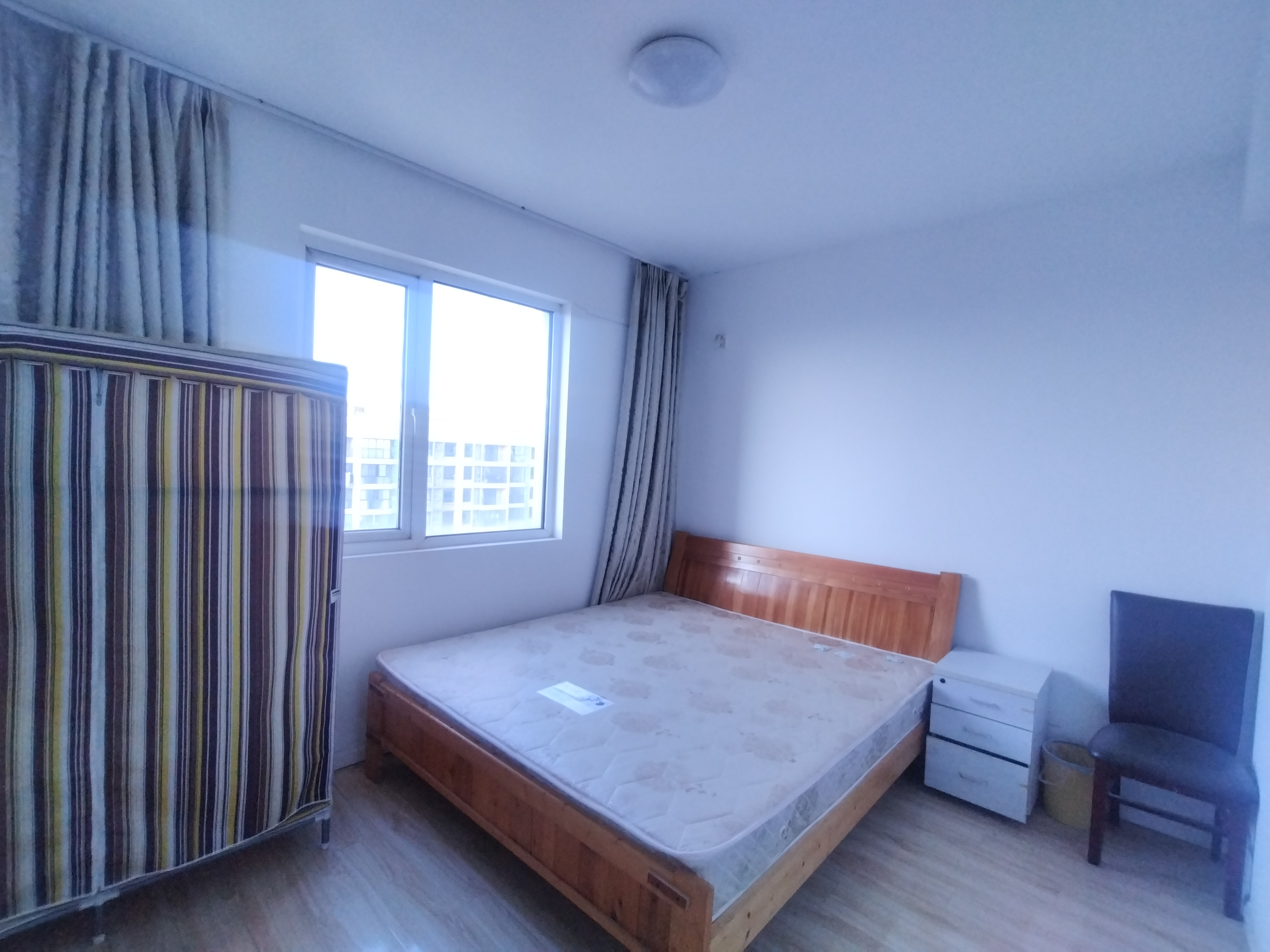 中海碧林湾 4室2厅1卫 109m²