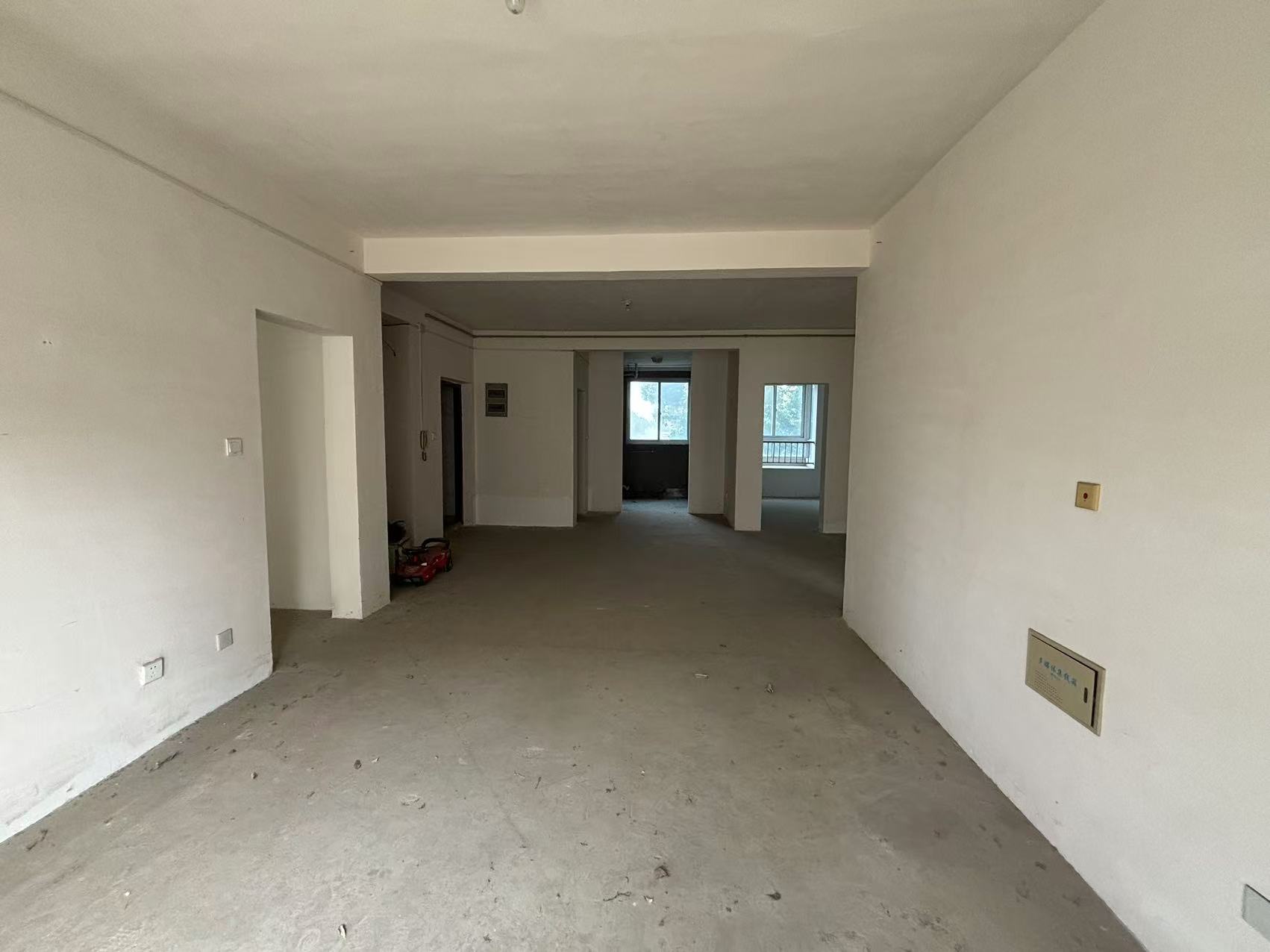 果园名居 3室2厅2卫 120.00m&sup2;