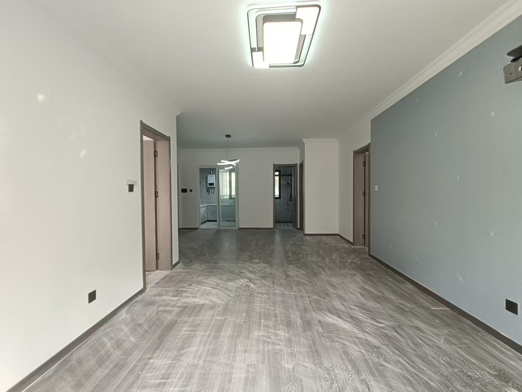越江新村 3室2厅1卫 122m&sup2;