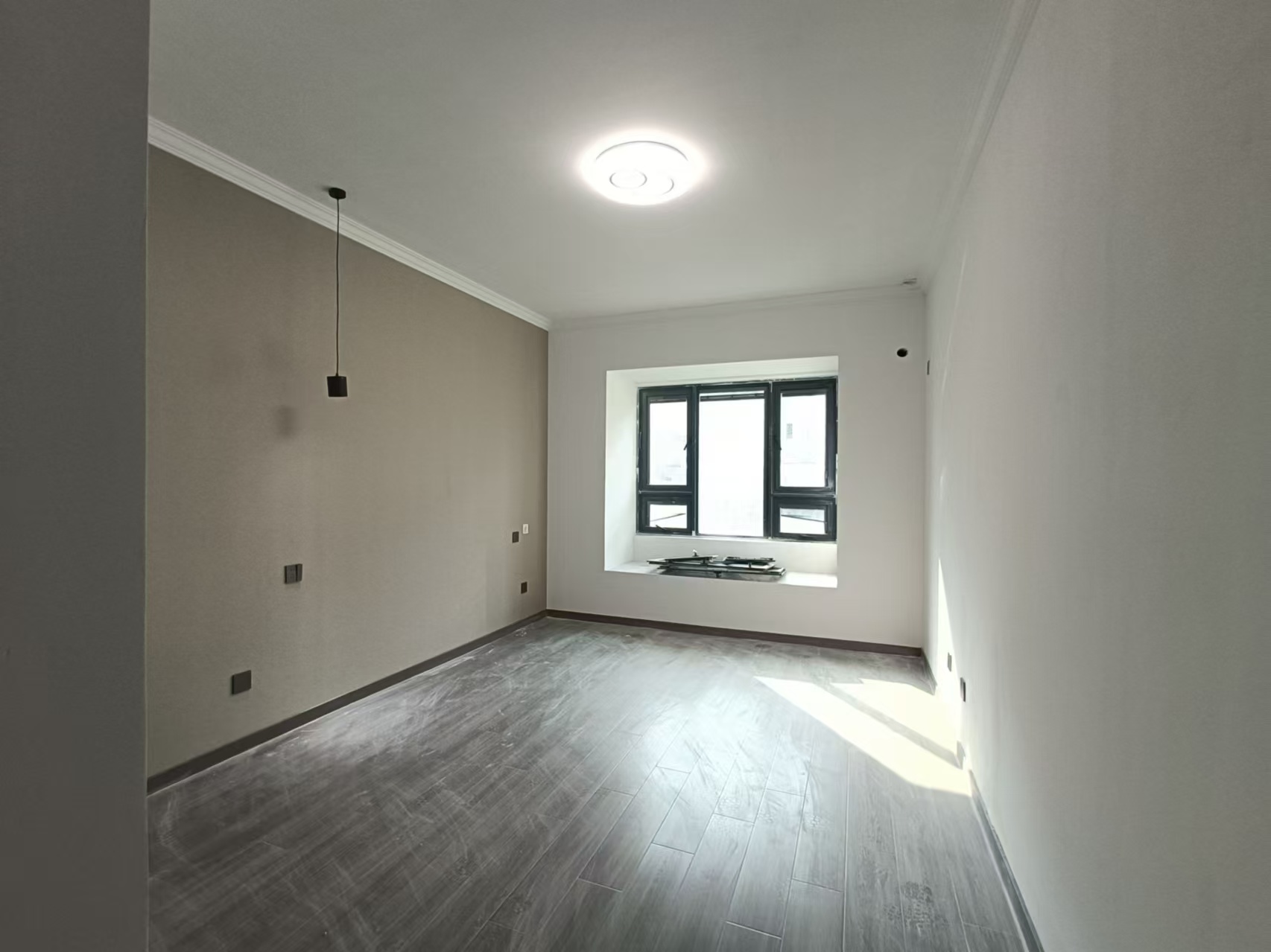 越江新村 3室2厅1卫 122m&sup2;