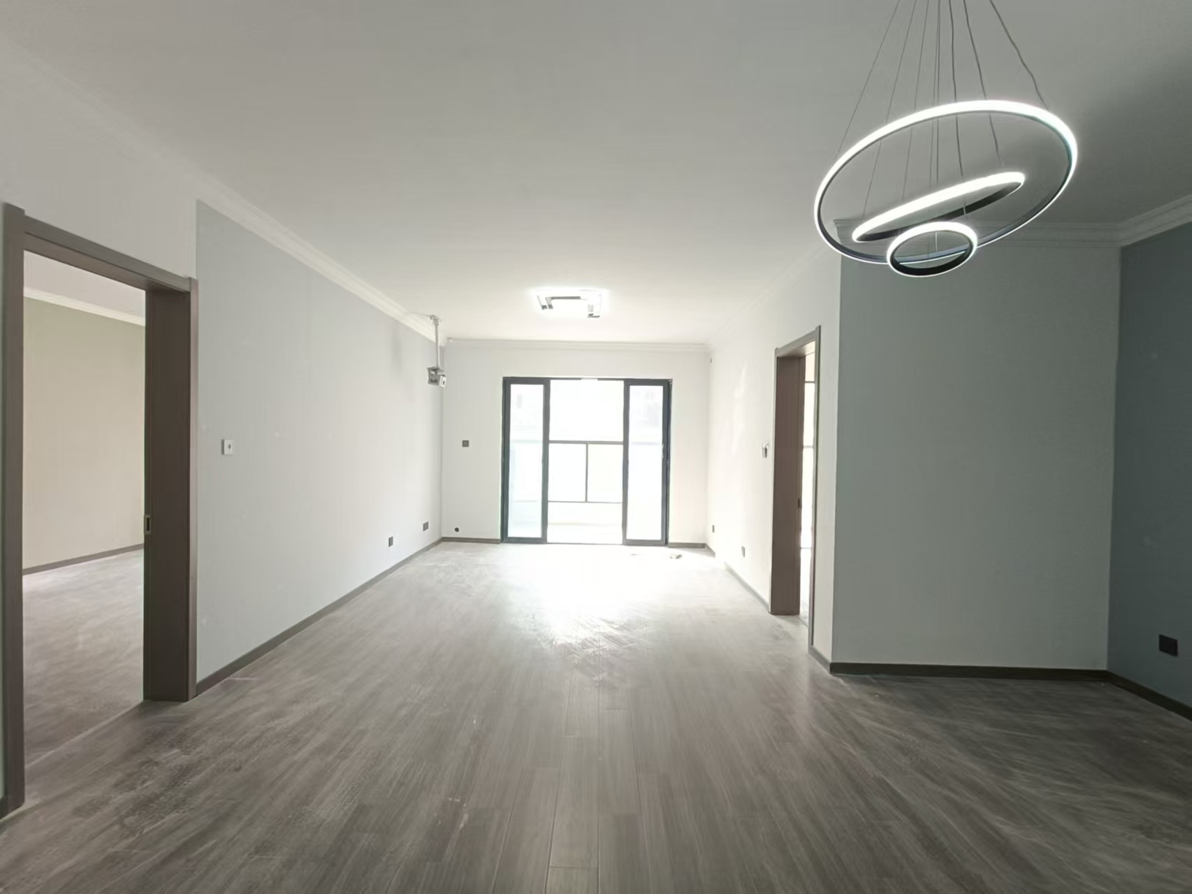 越江新村 3室2厅1卫 122m&sup2;