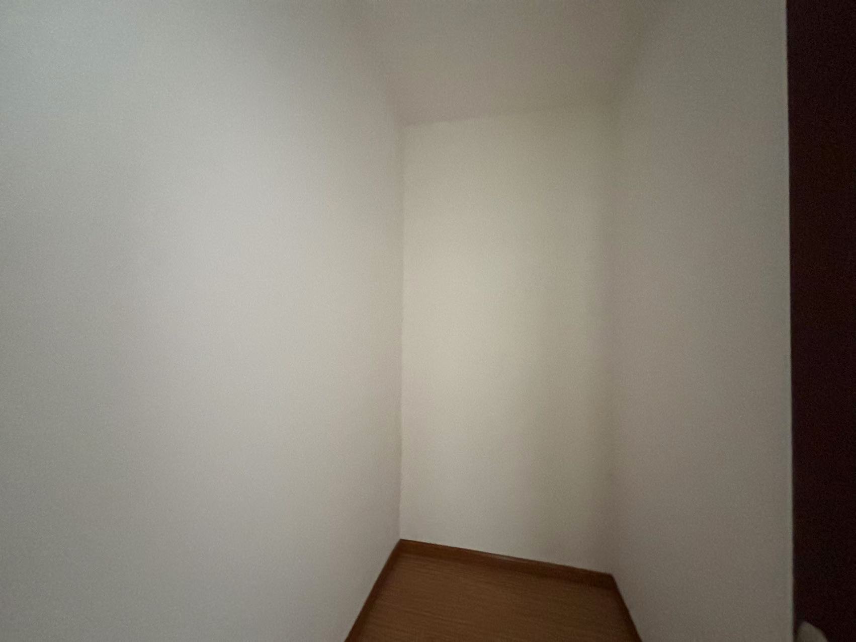 盆架桥花苑 3室2厅1卫 130m&sup2;