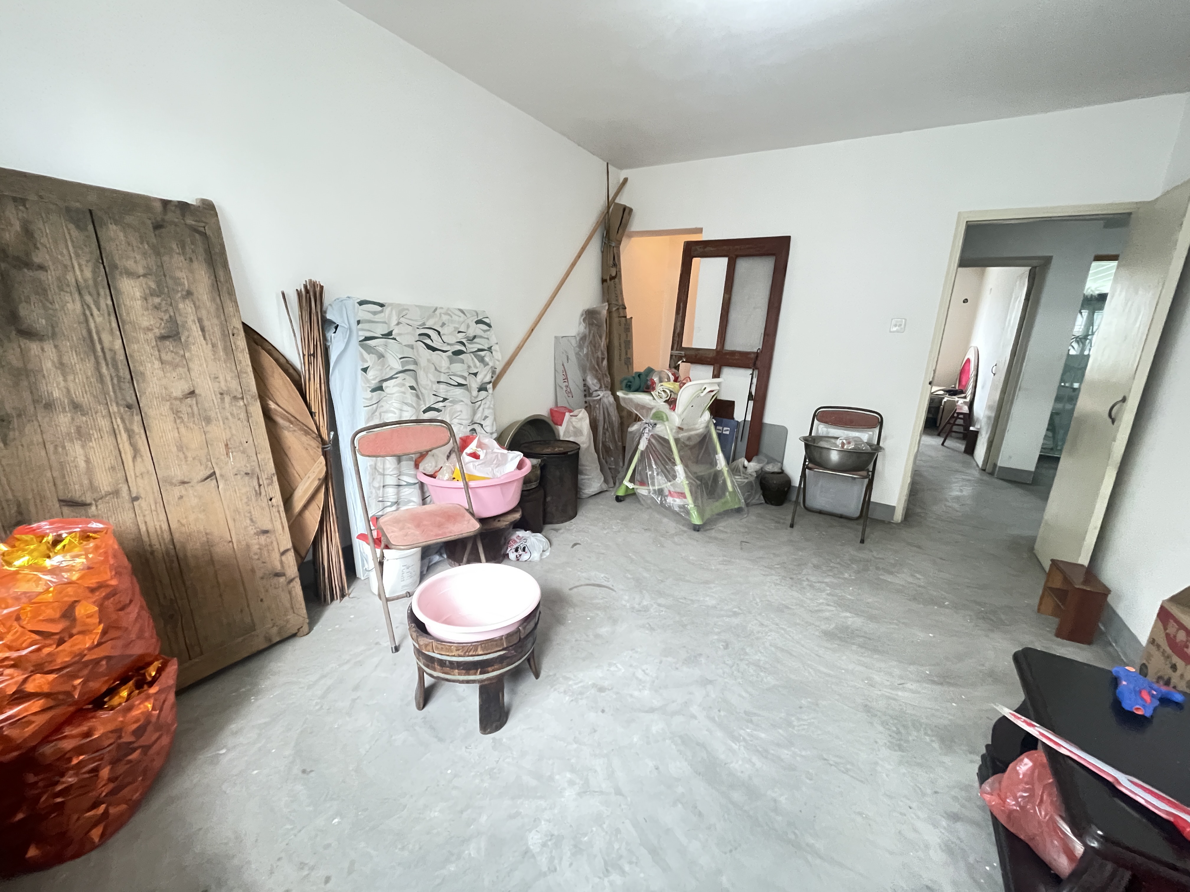 天山花苑 3室2厅1卫 145.53m&sup2;