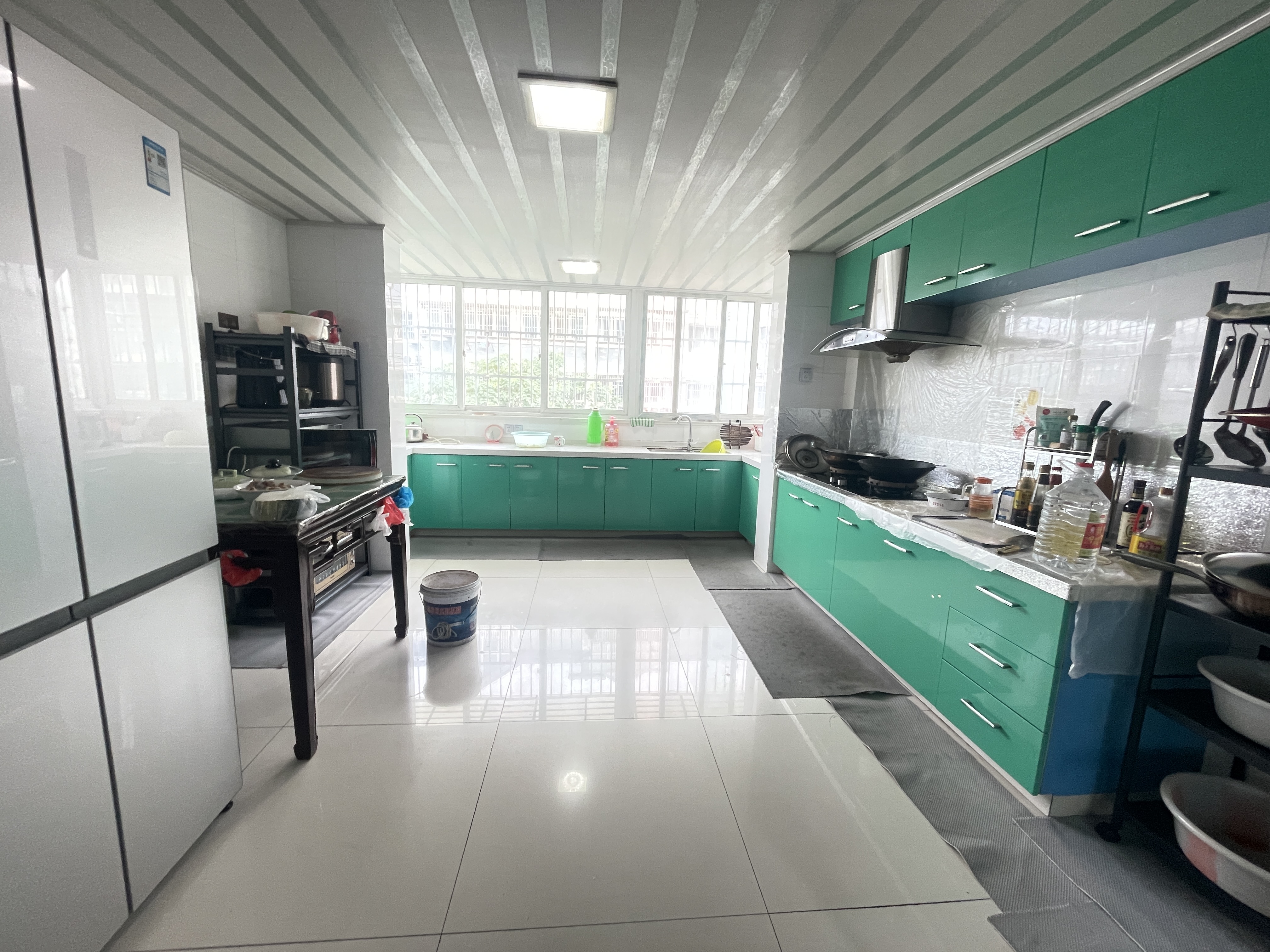 天山花苑 3室2厅1卫 145.53m&sup2;