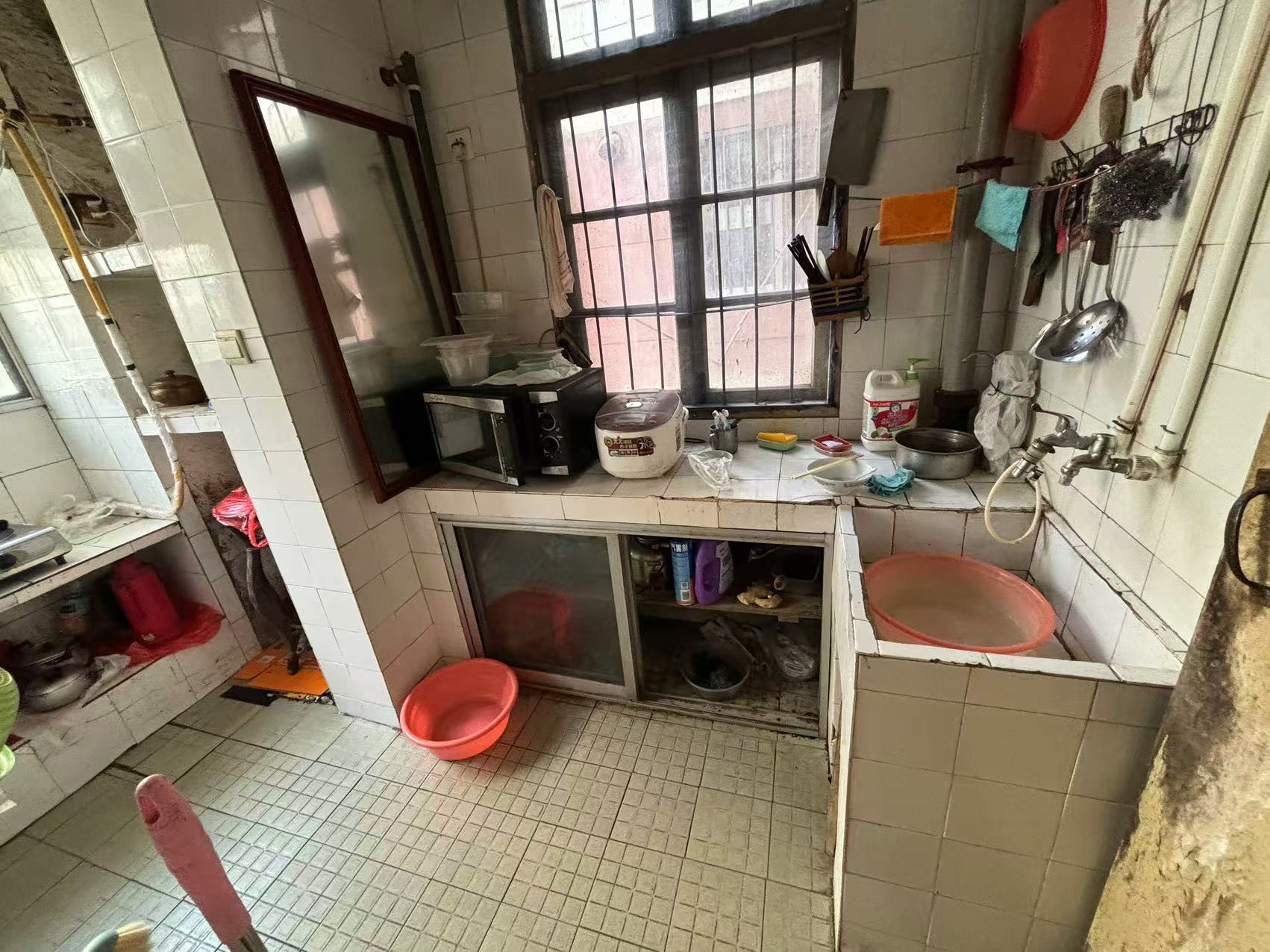 光明西村 2室1厅1卫 60m&sup2;